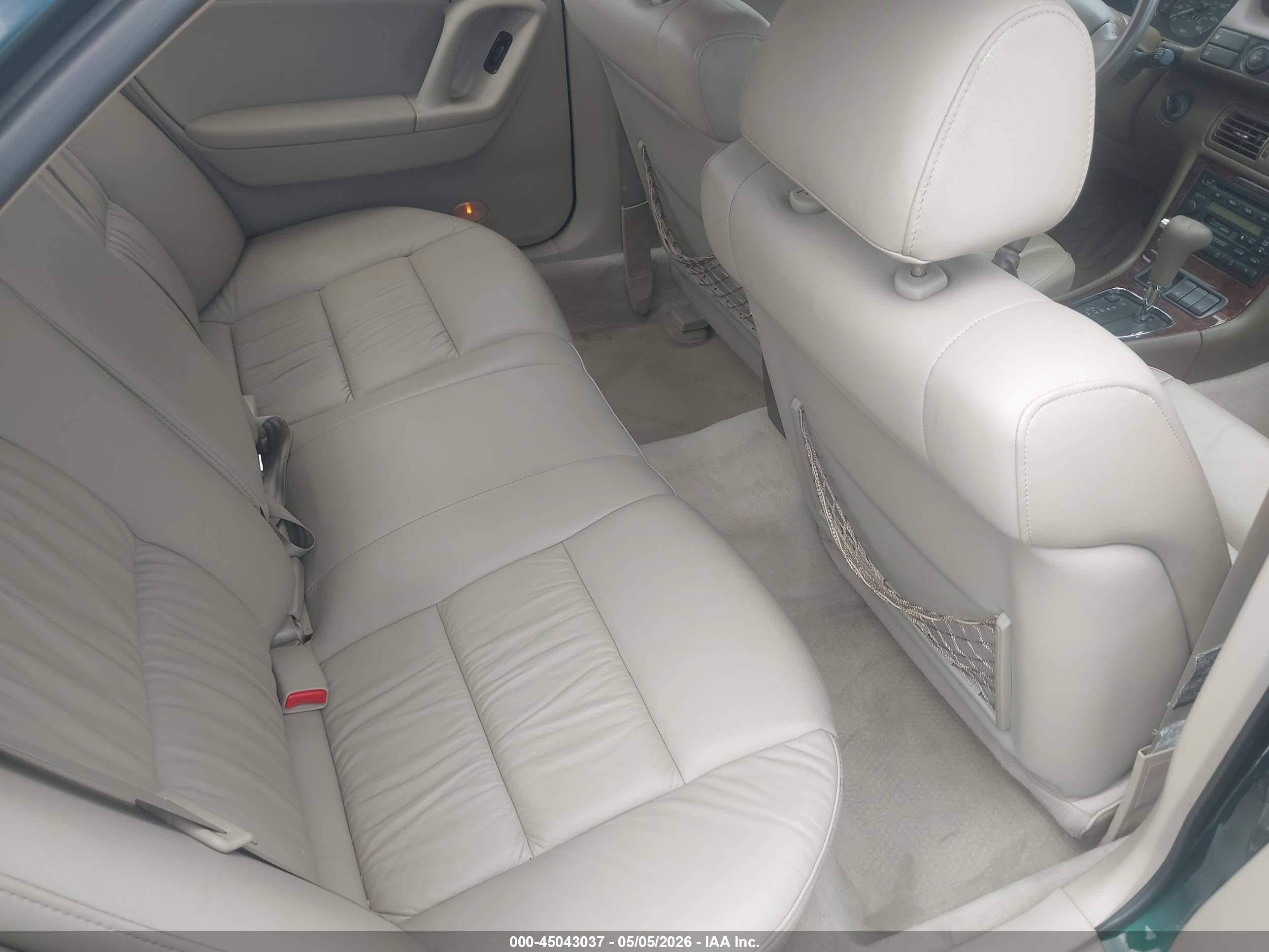 MAZDA MILLENIA image 8