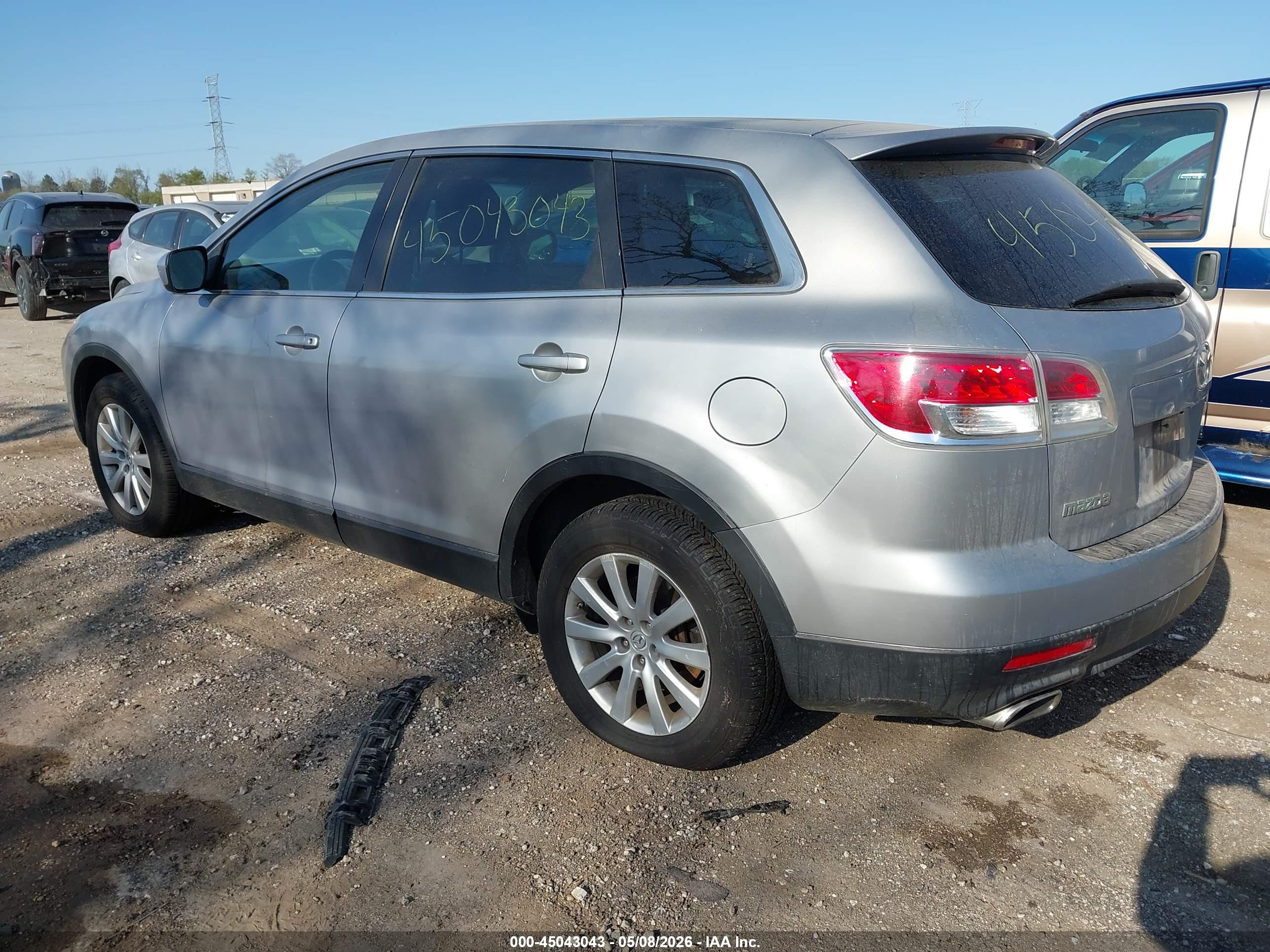 MAZDA CX-9 image 3