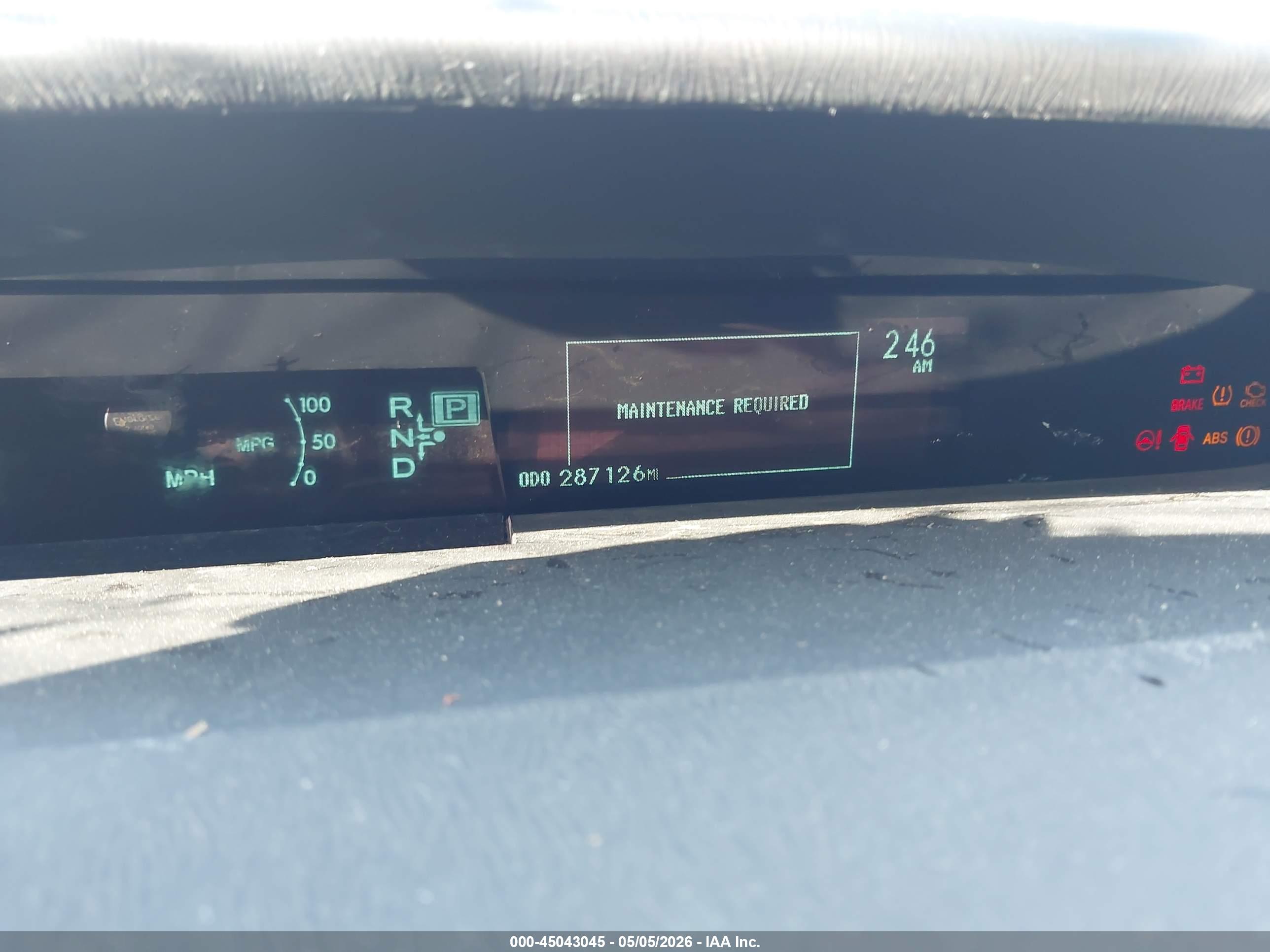 TOYOTA PRIUS image 7