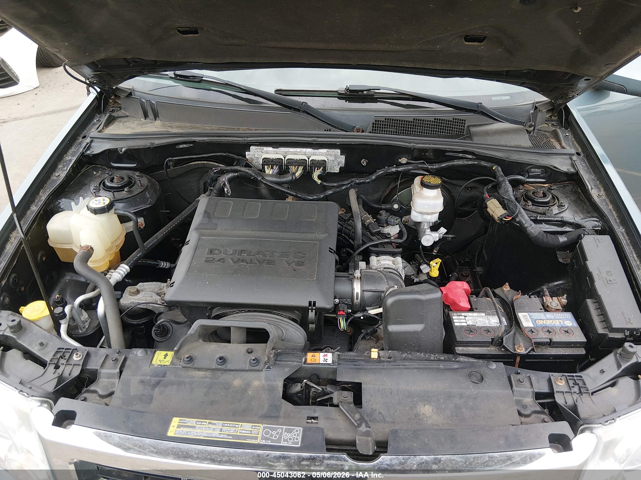 FORD ESCAPE image 10