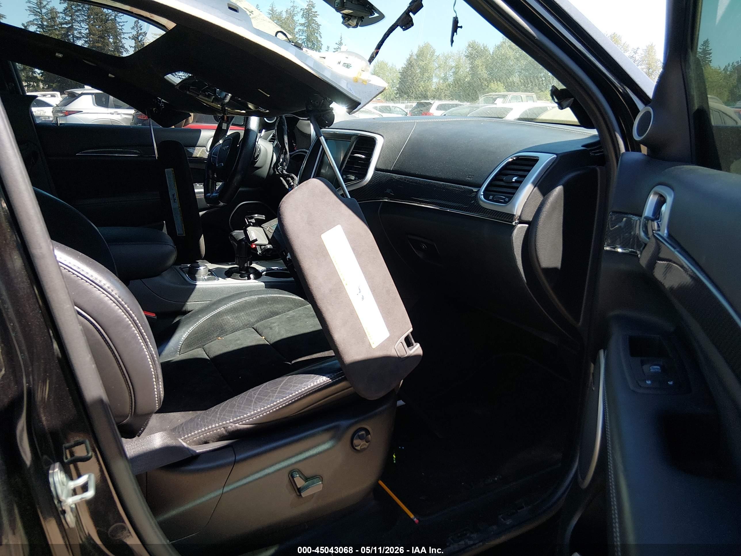 JEEP GRAND image 5