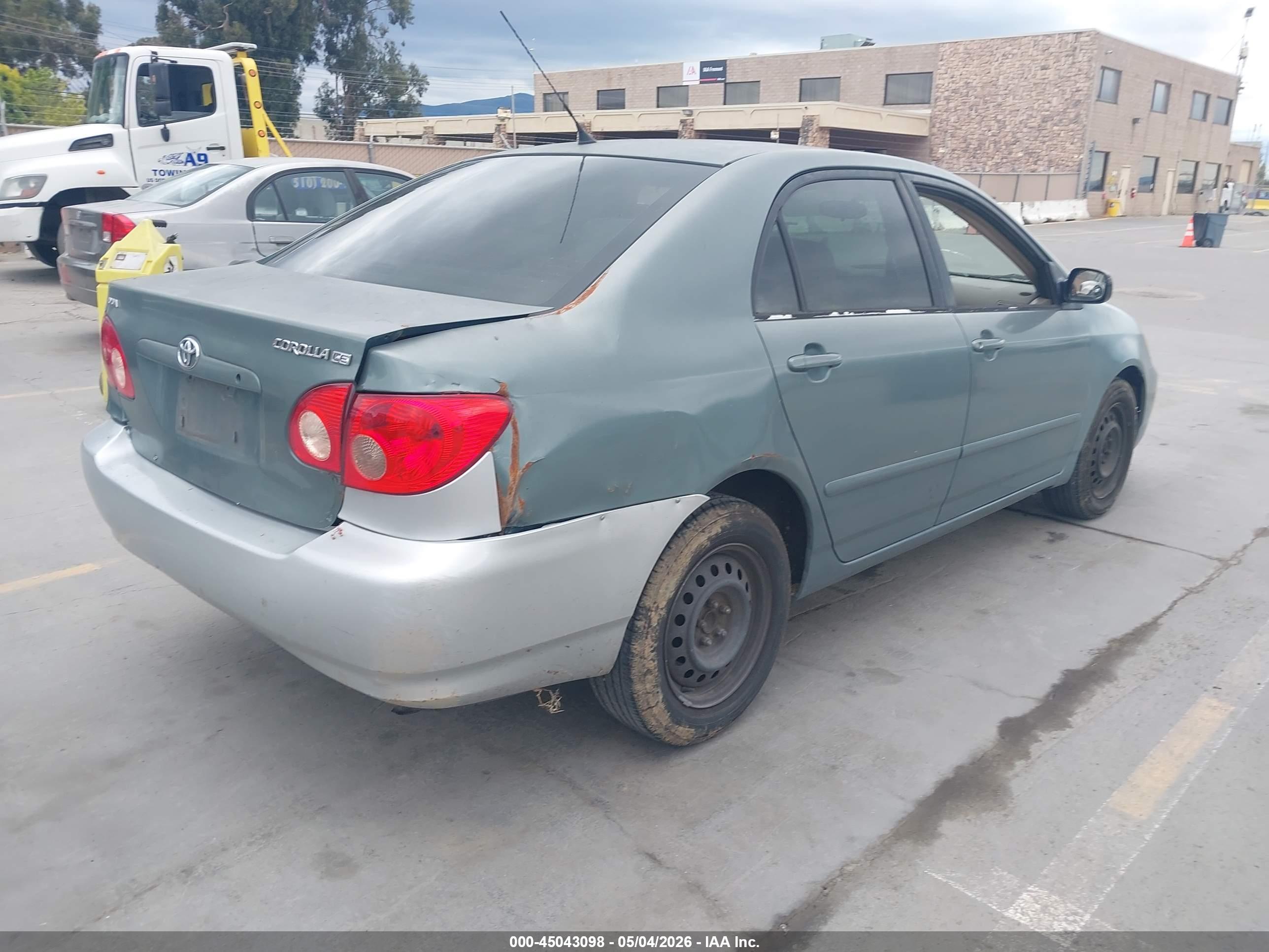 TOYOTA COROLLA image 4