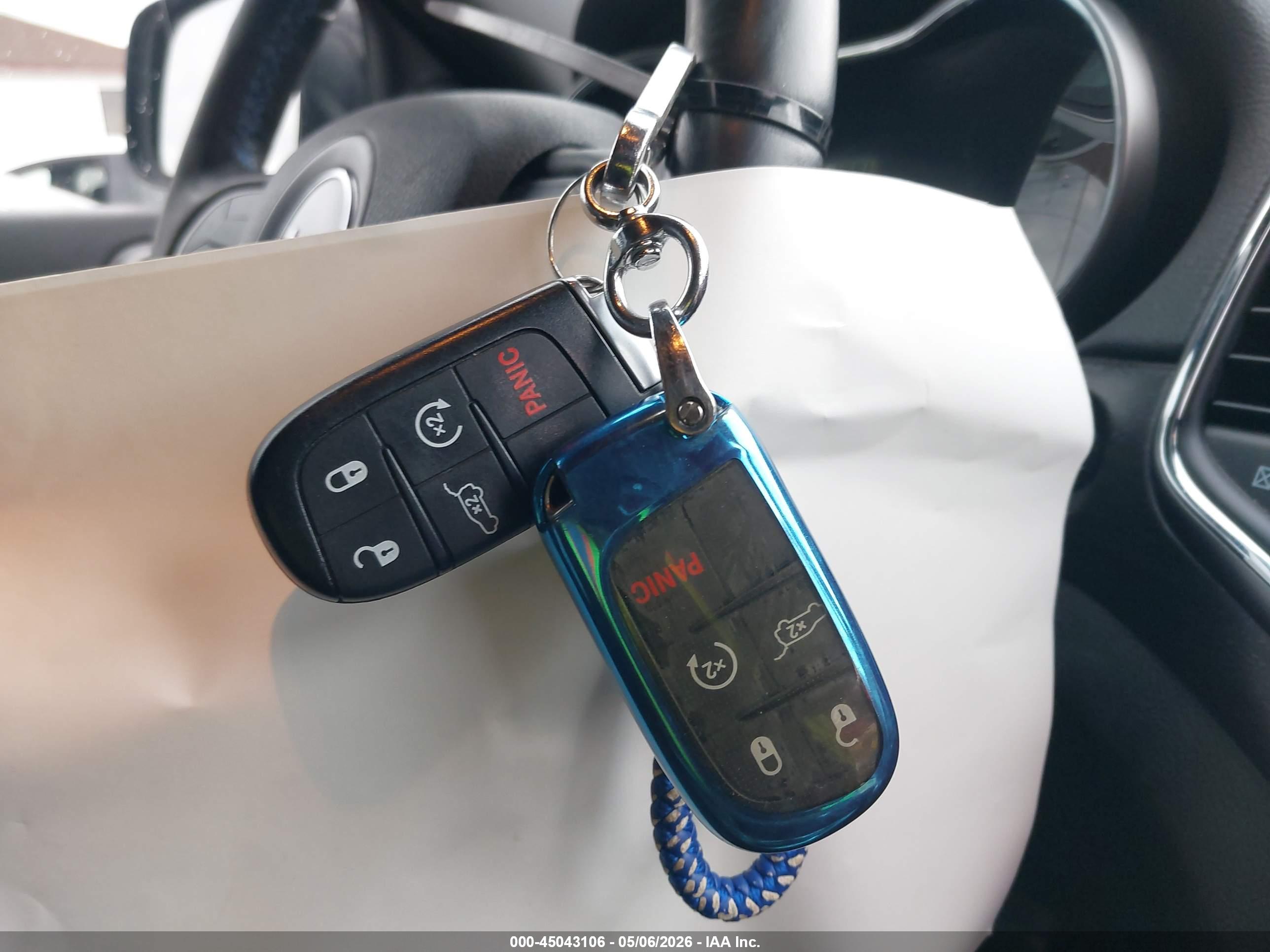 JEEP GRAND image 11