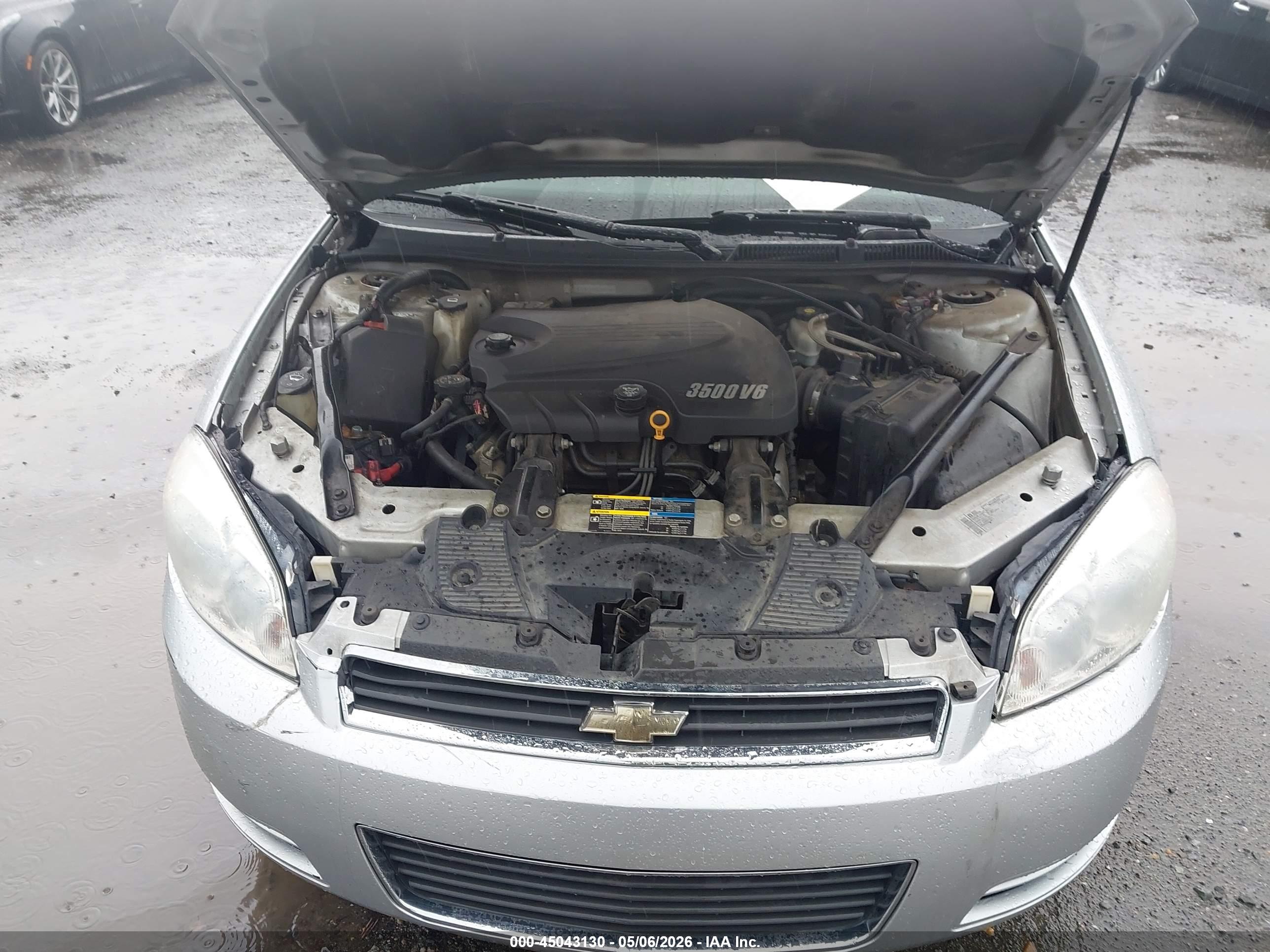 CHEVROLET IMPALA image 10