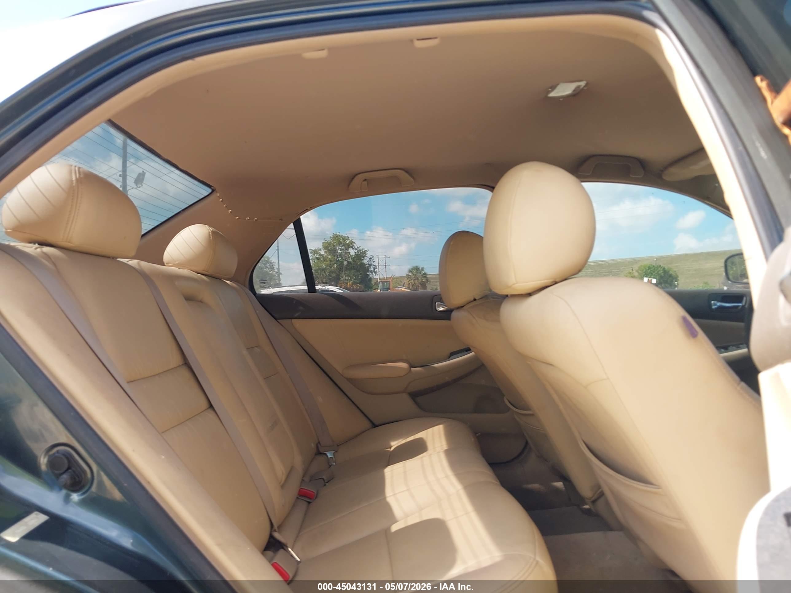 HONDA ACCORD image 8