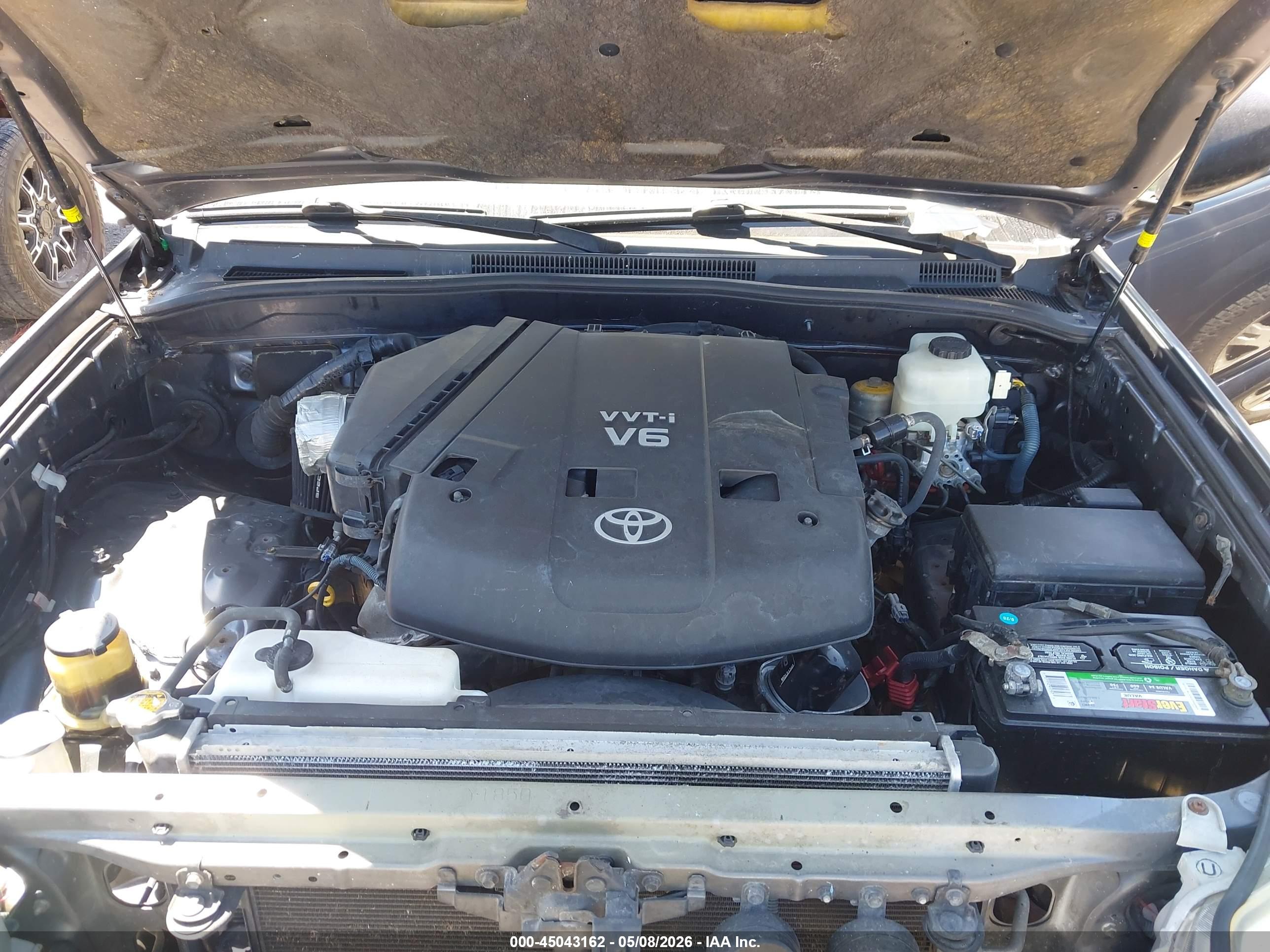 TOYOTA 4RUNNER image 10