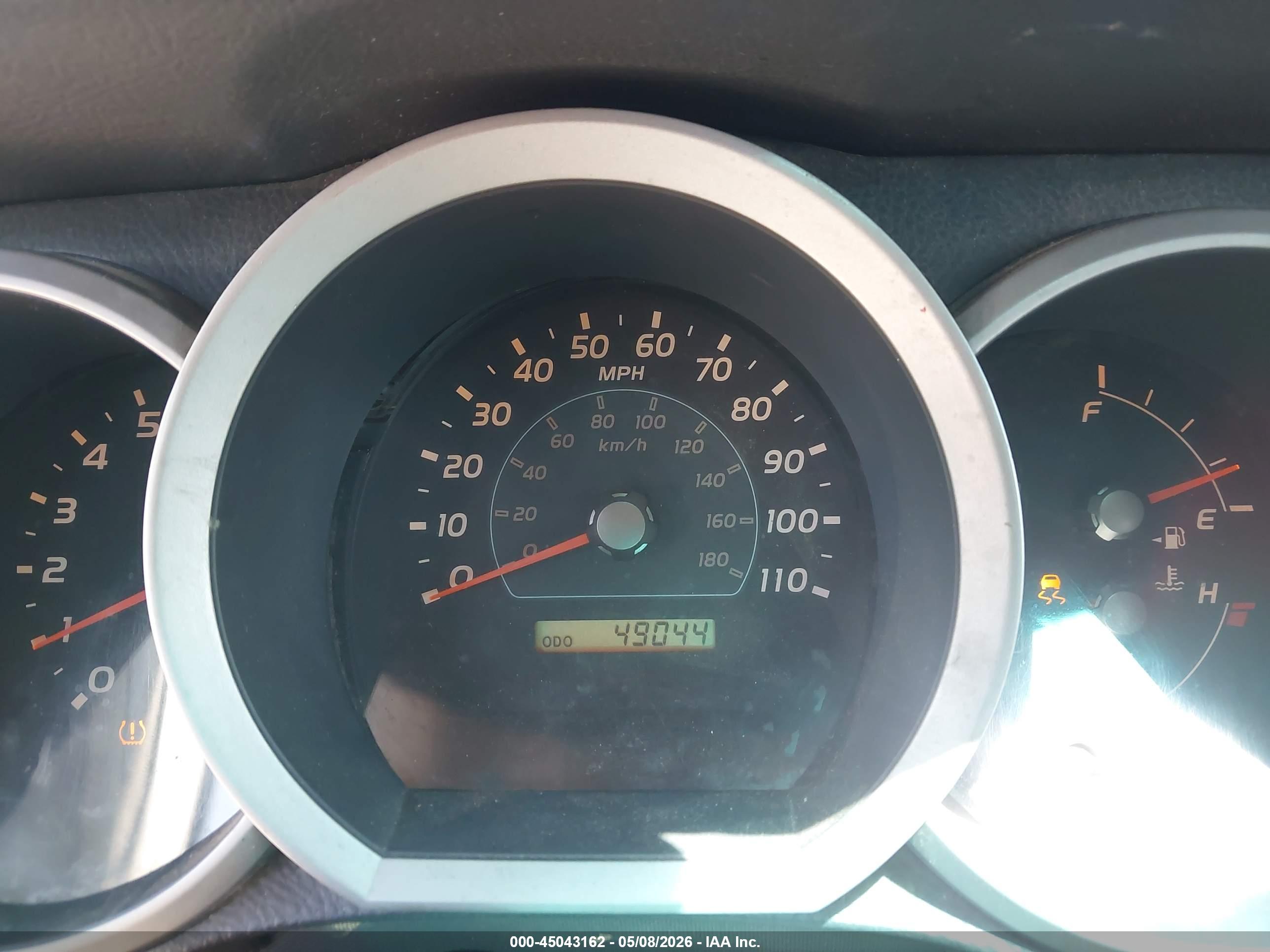 TOYOTA 4RUNNER image 7