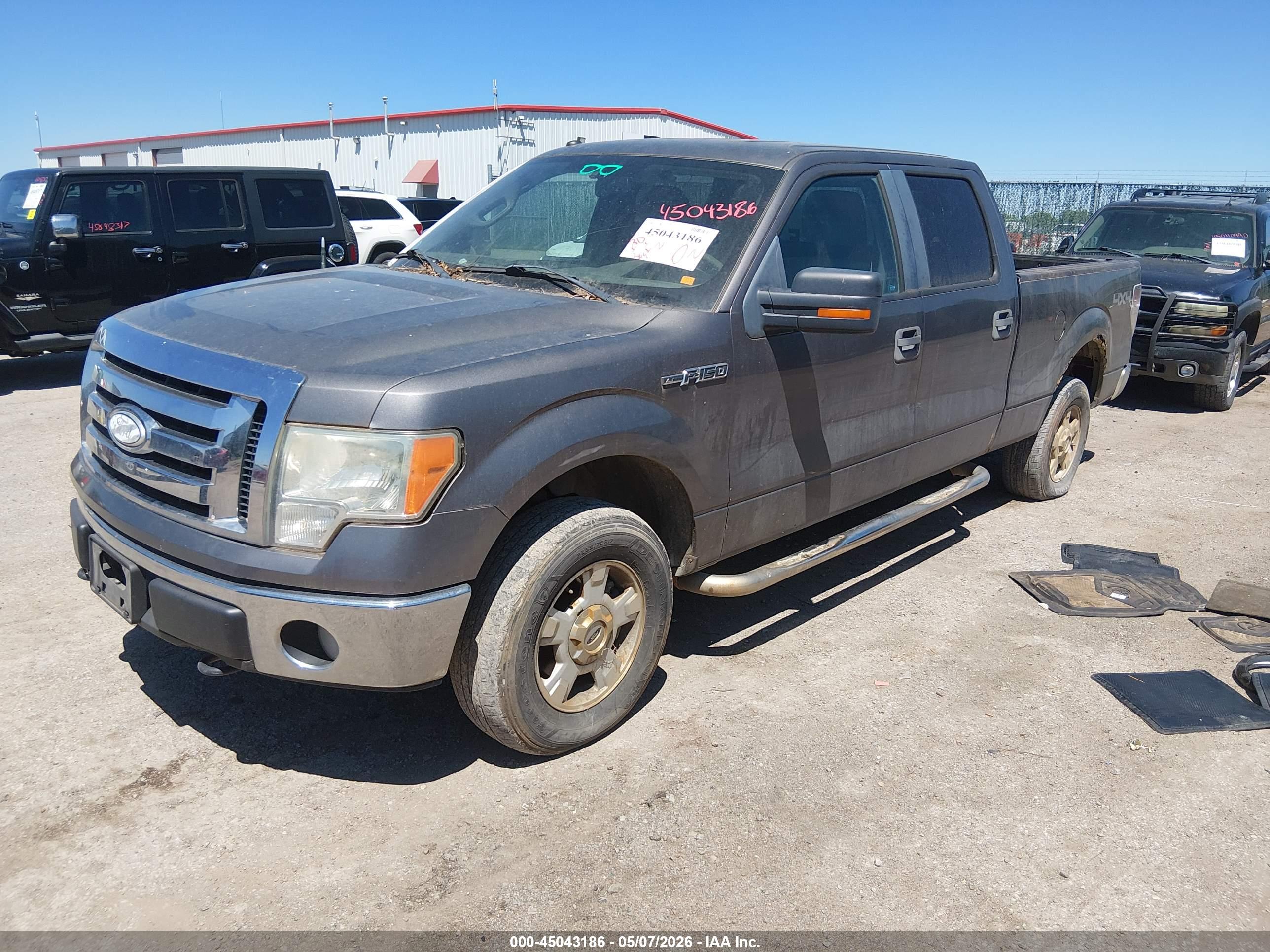 FORD F-150 image 2