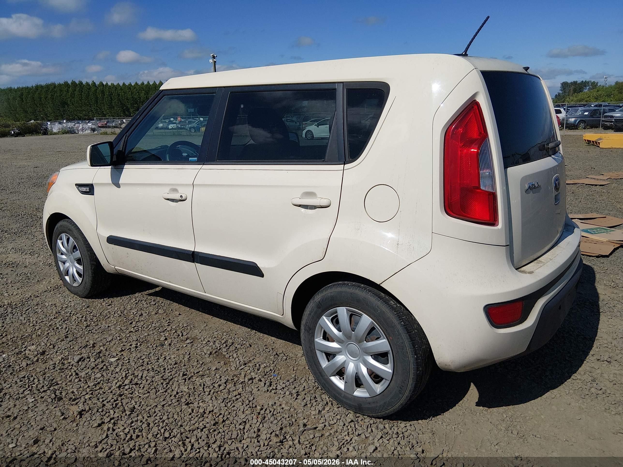 KIA SOUL image 3