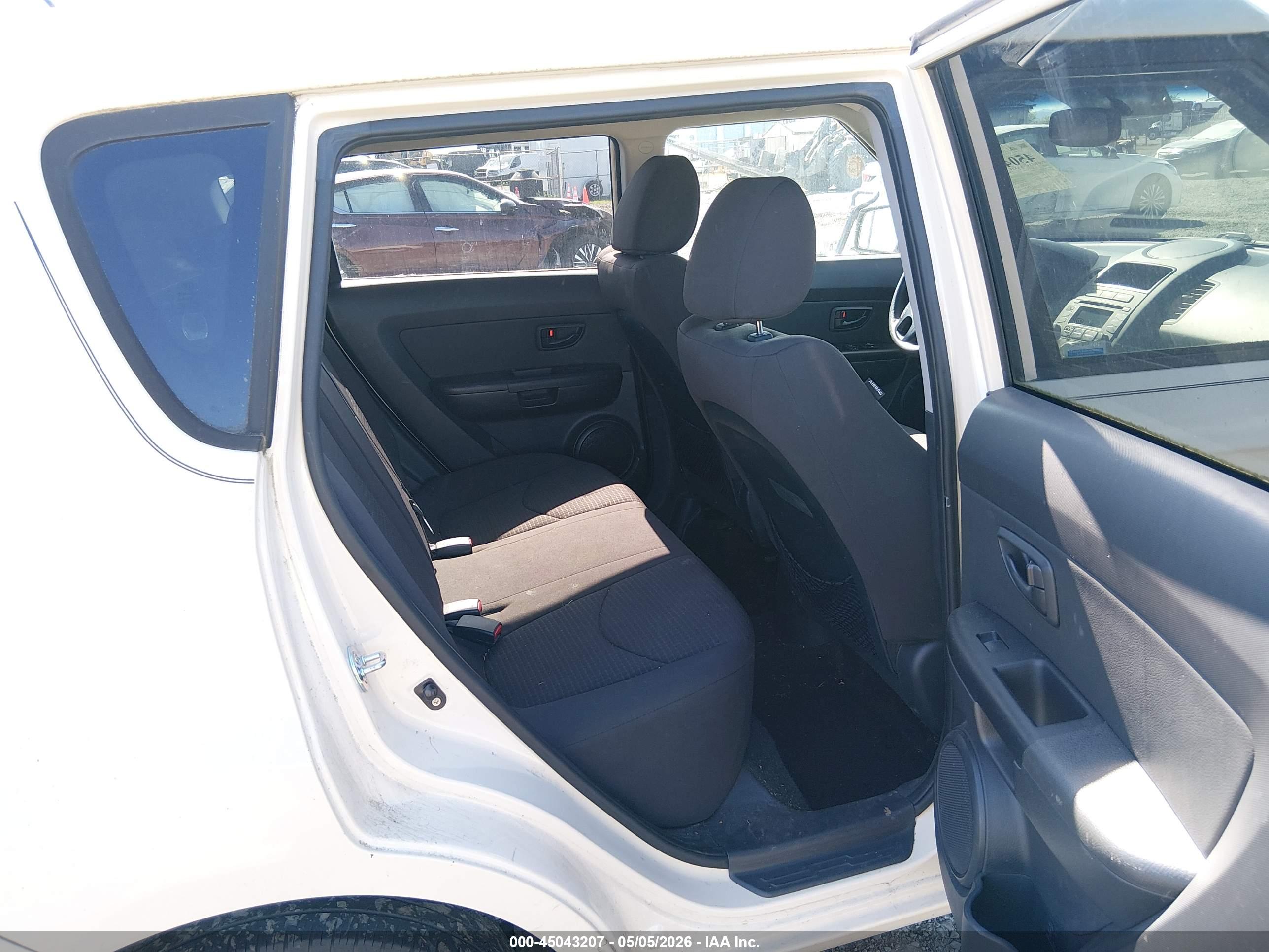 KIA SOUL image 8
