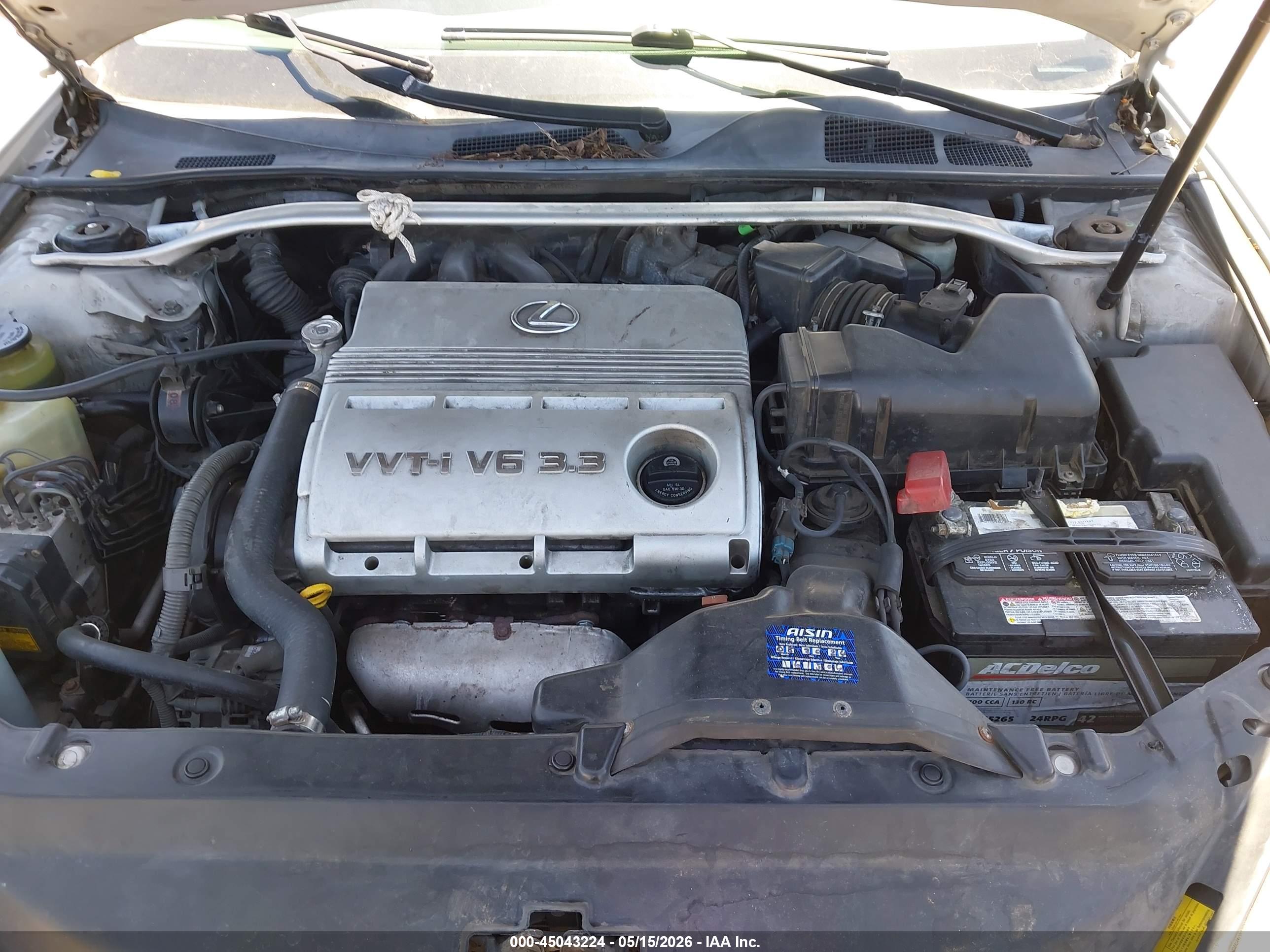LEXUS ES image 10