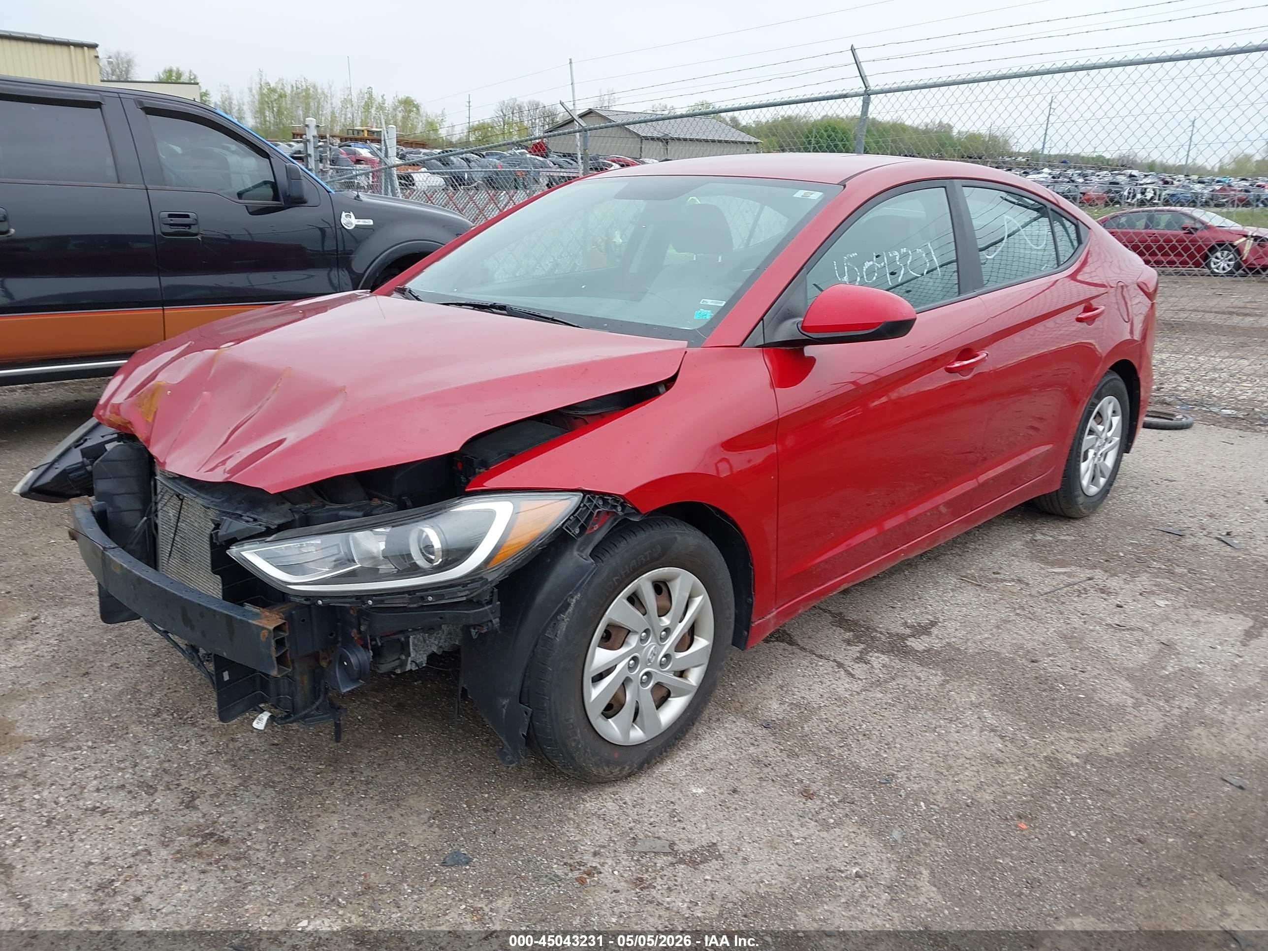 HYUNDAI ELANTRA image 2