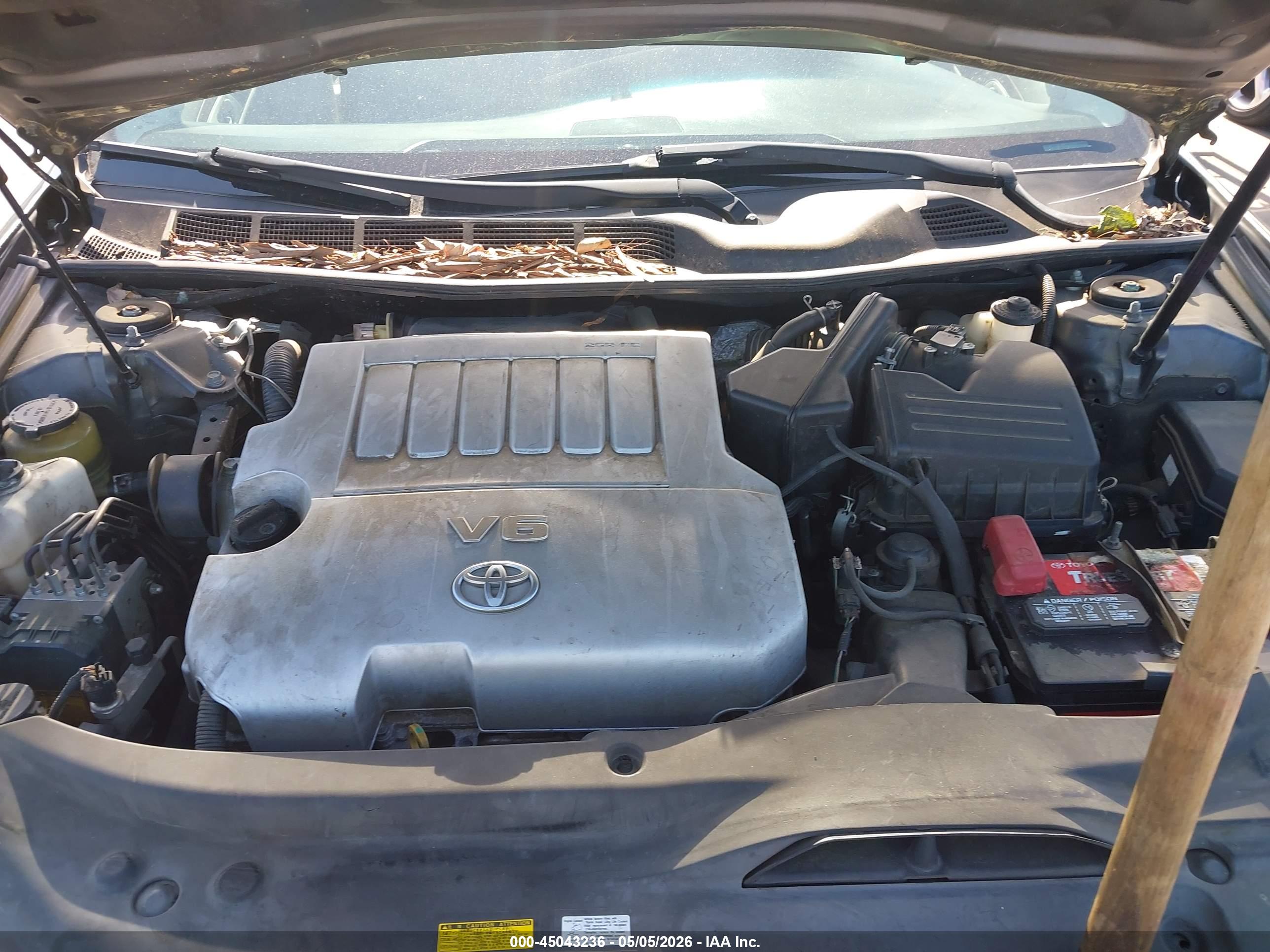 TOYOTA AVALON image 10