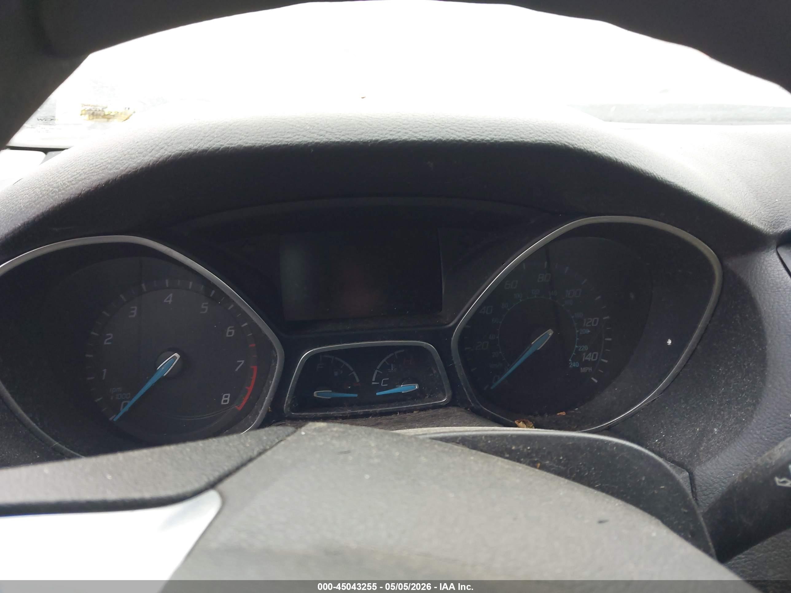 FORD FOCUS image 7