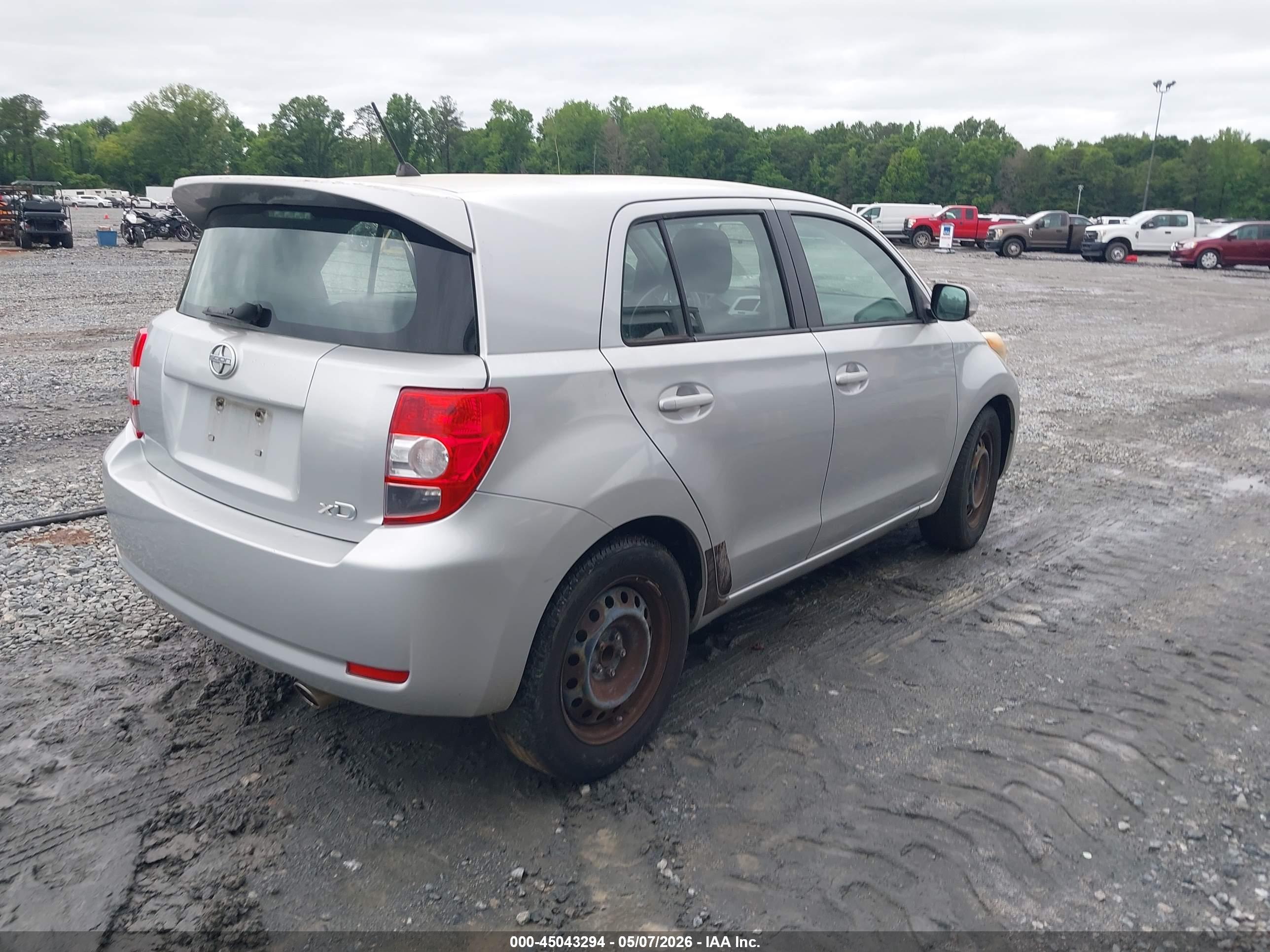 SCION XD image 4