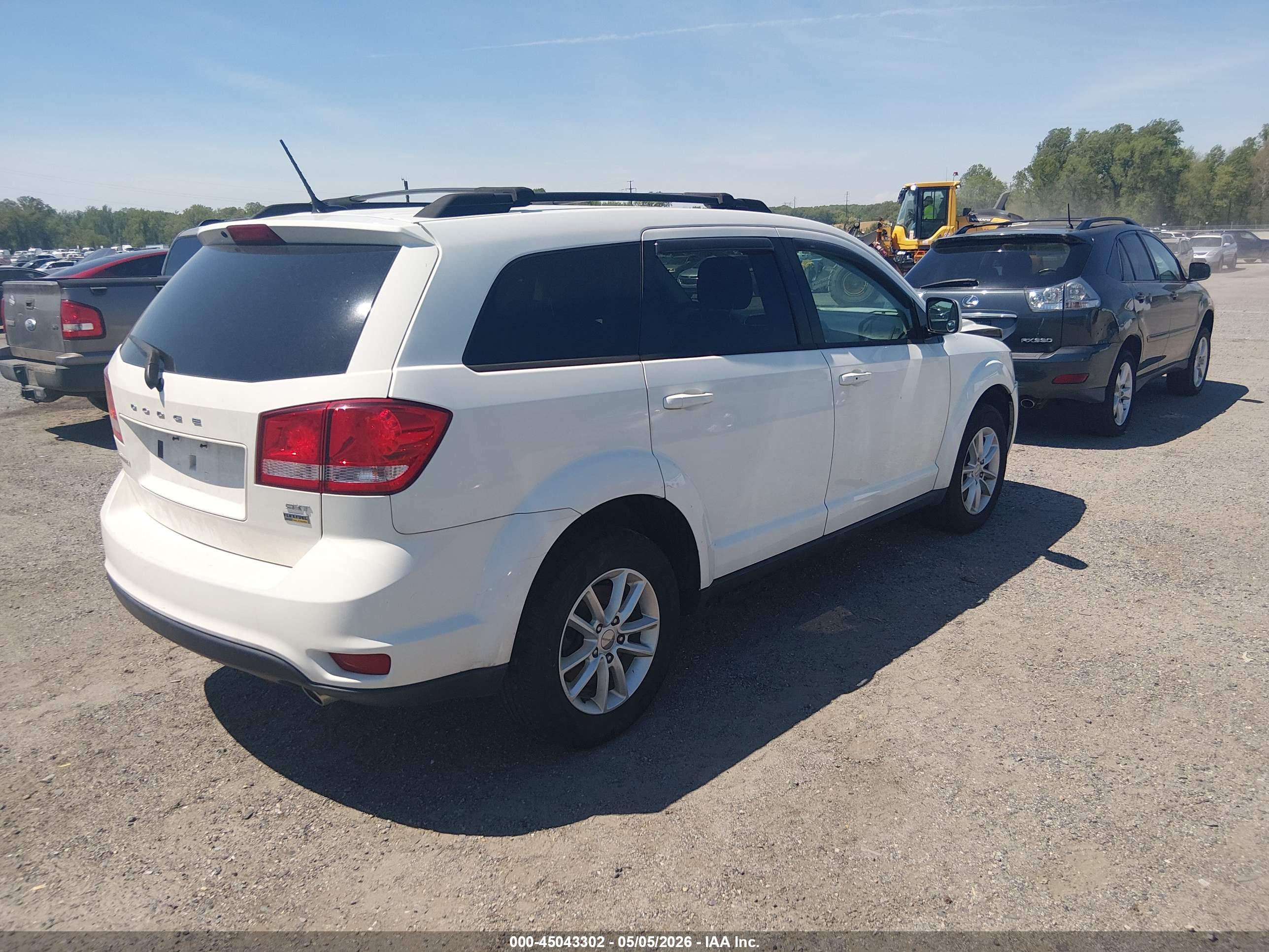 DODGE JOURNEY image 4