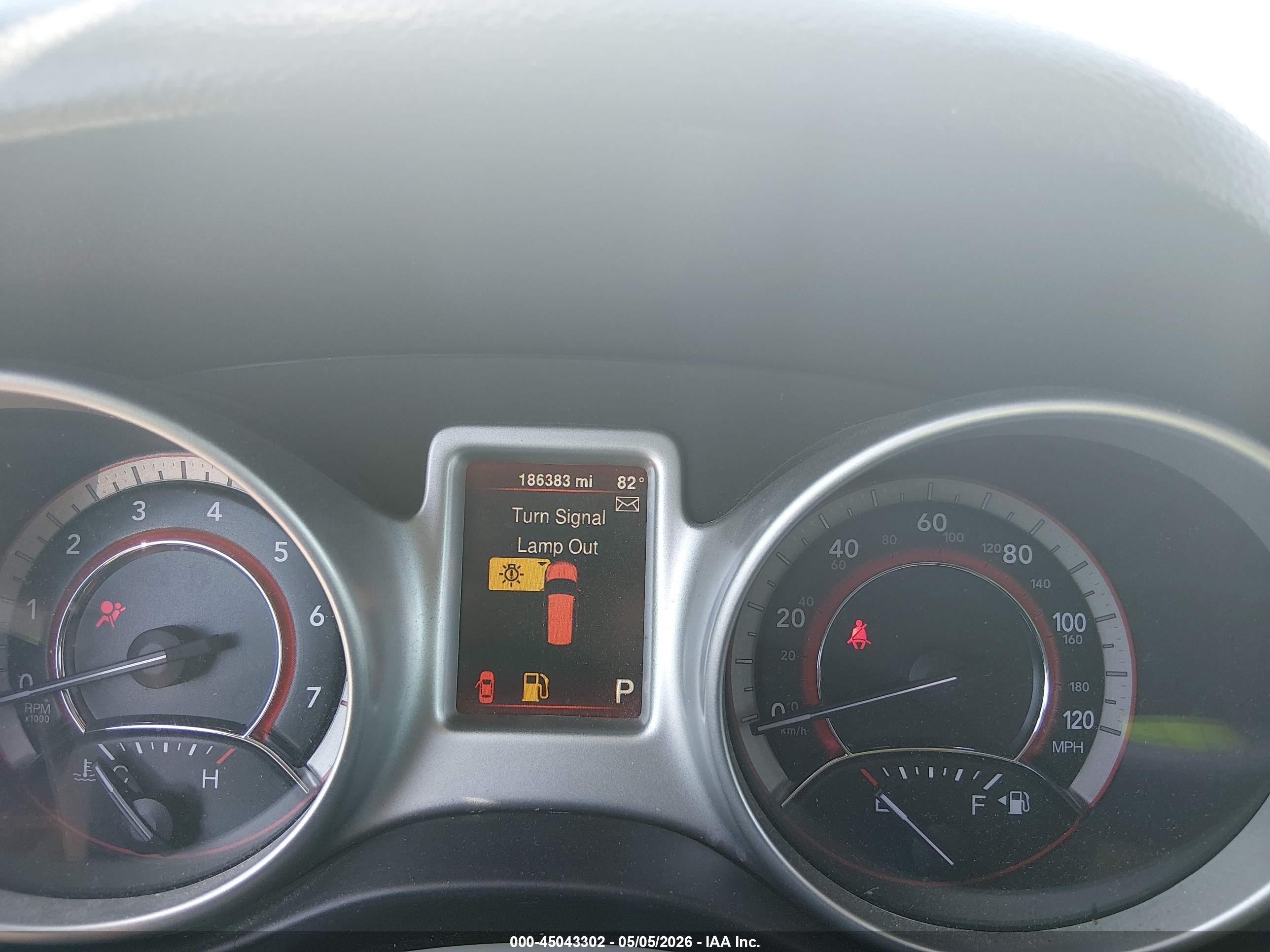 DODGE JOURNEY image 7
