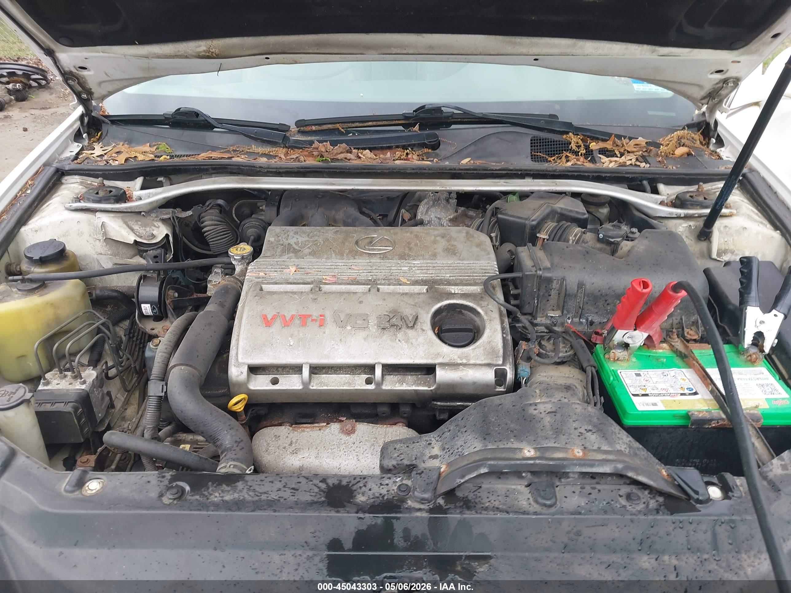 LEXUS ES image 10