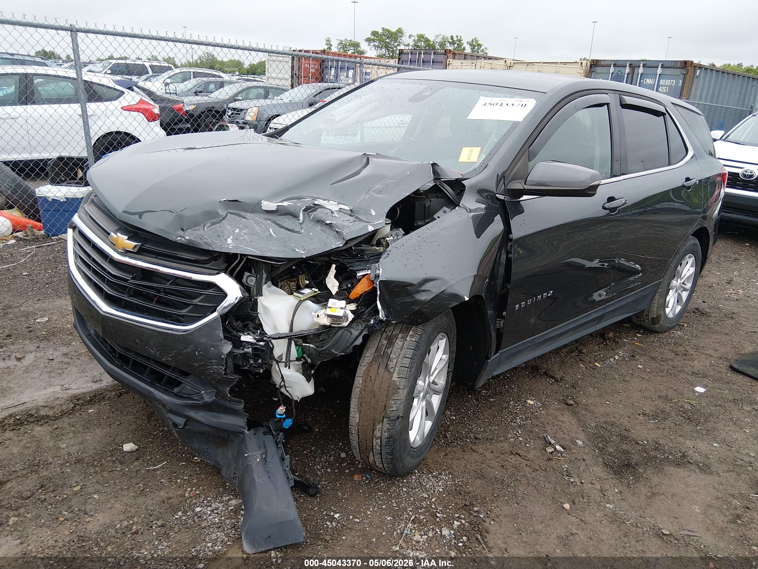 CHEVROLET EQUINOX image 2