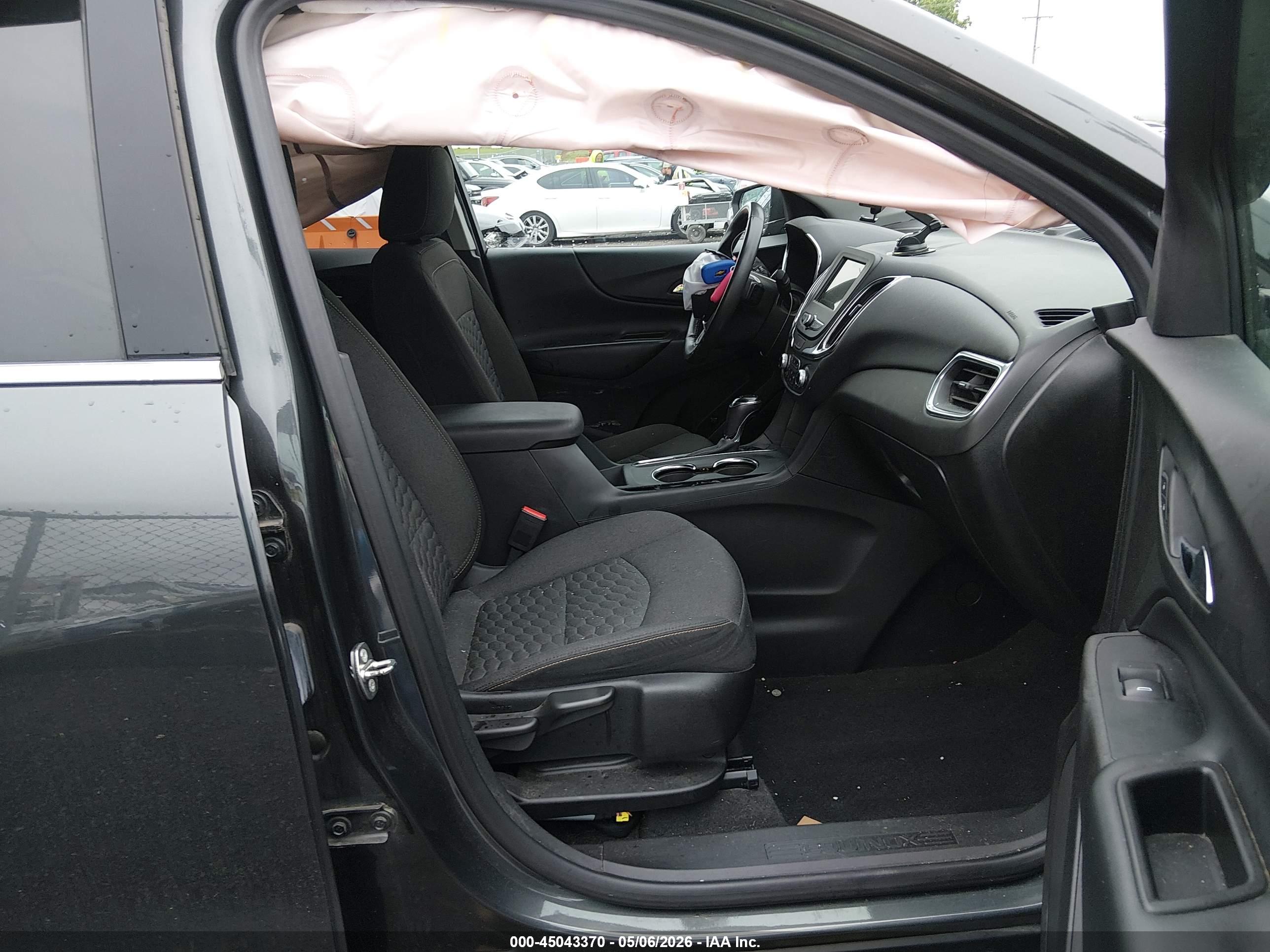 CHEVROLET EQUINOX image 5