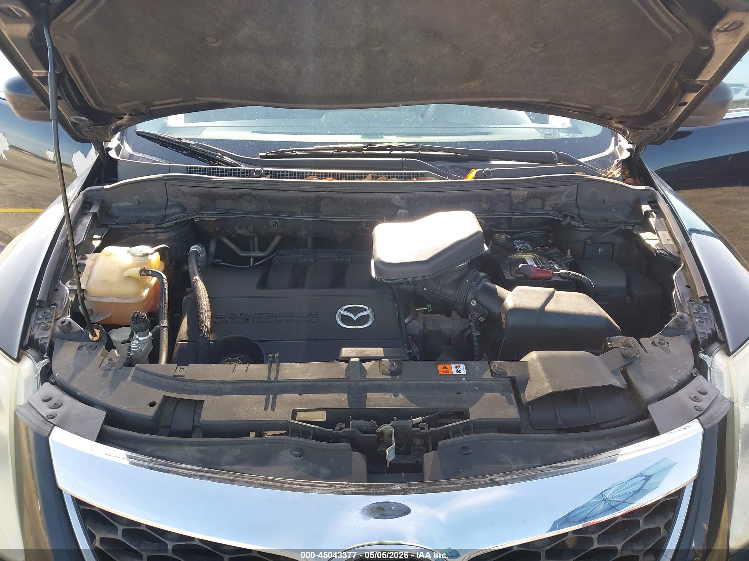 MAZDA CX-9 image 10