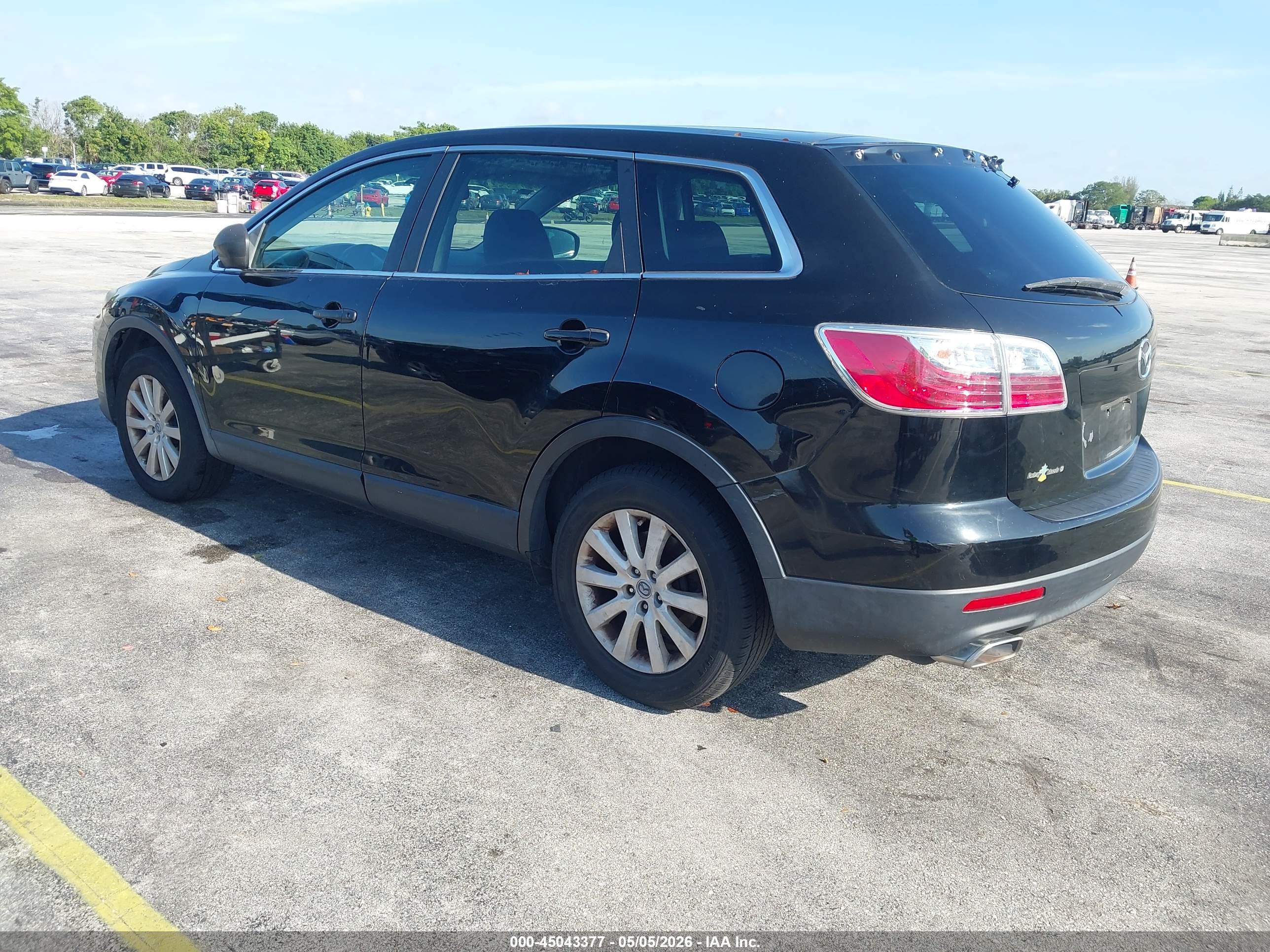 MAZDA CX-9 image 3