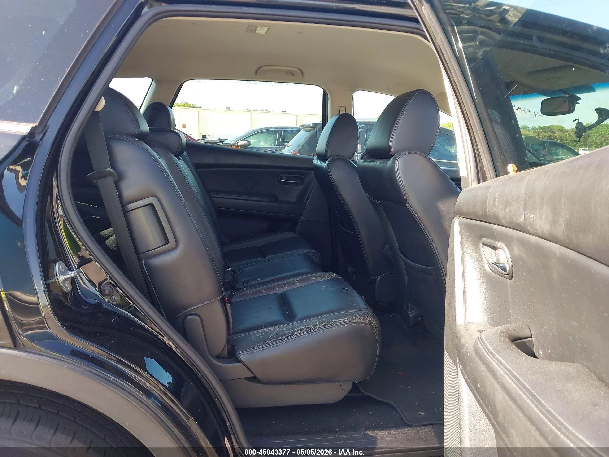 MAZDA CX-9 image 8