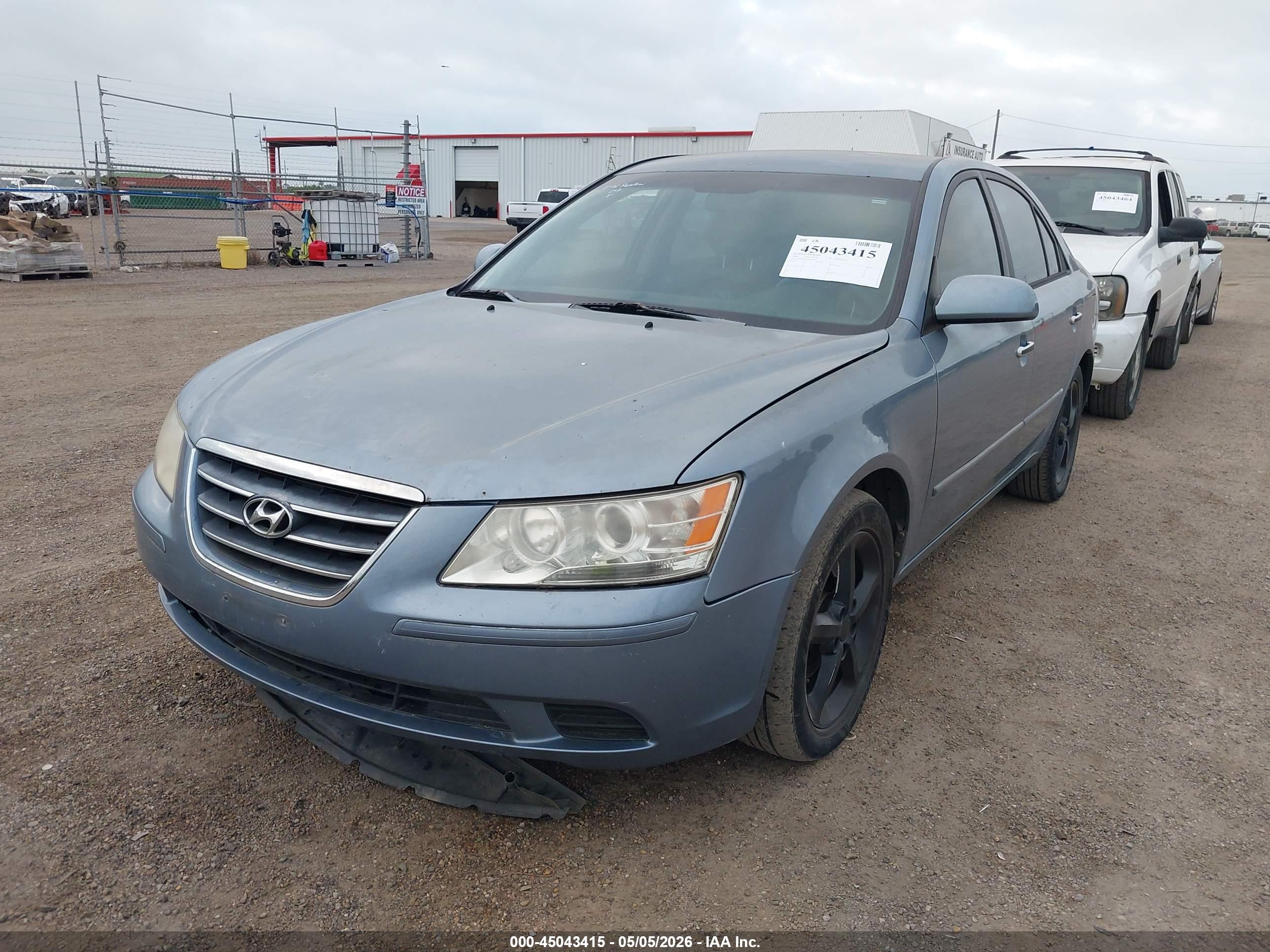 HYUNDAI SONATA image 6