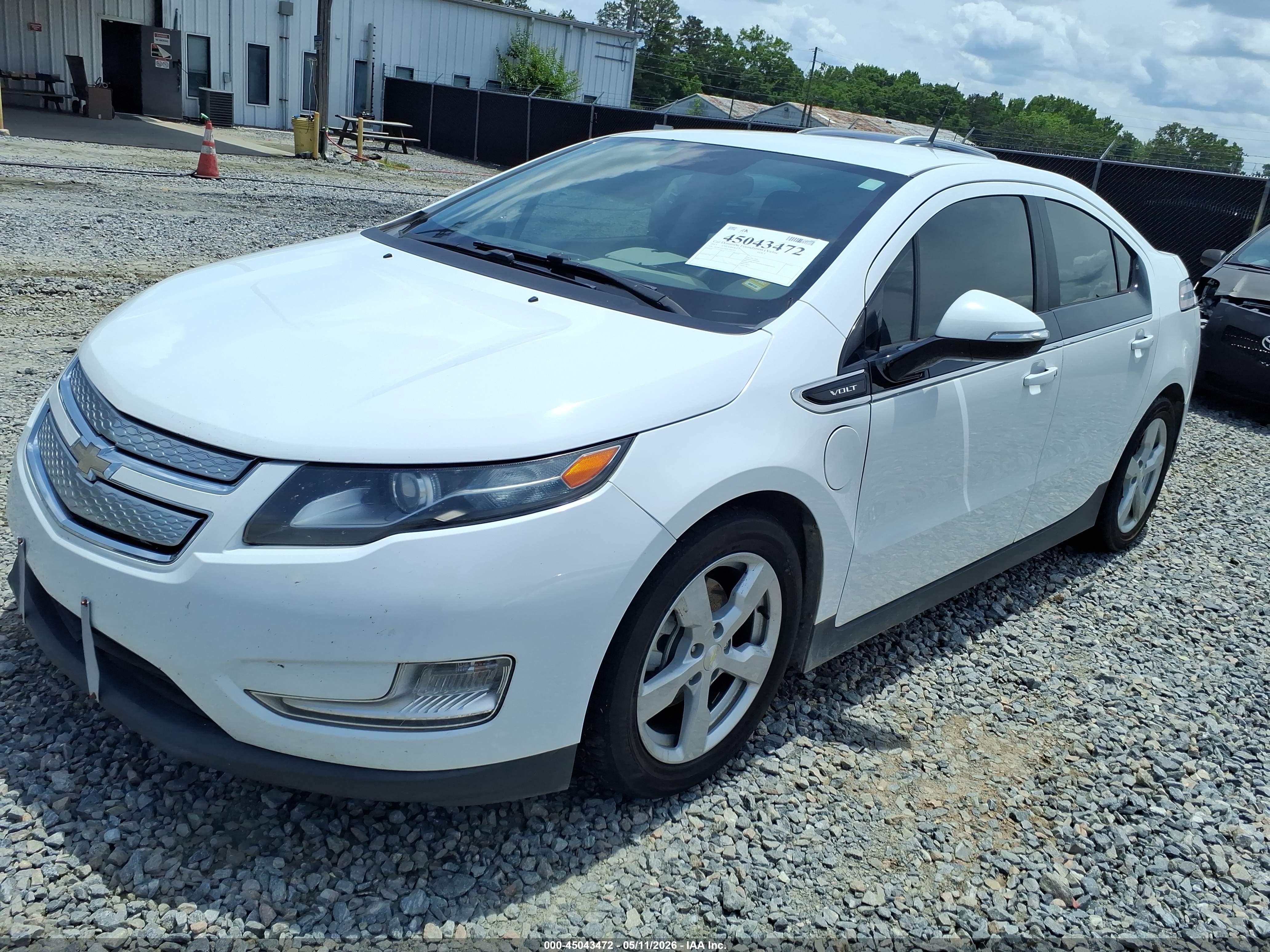 CHEVROLET VOLT image 2