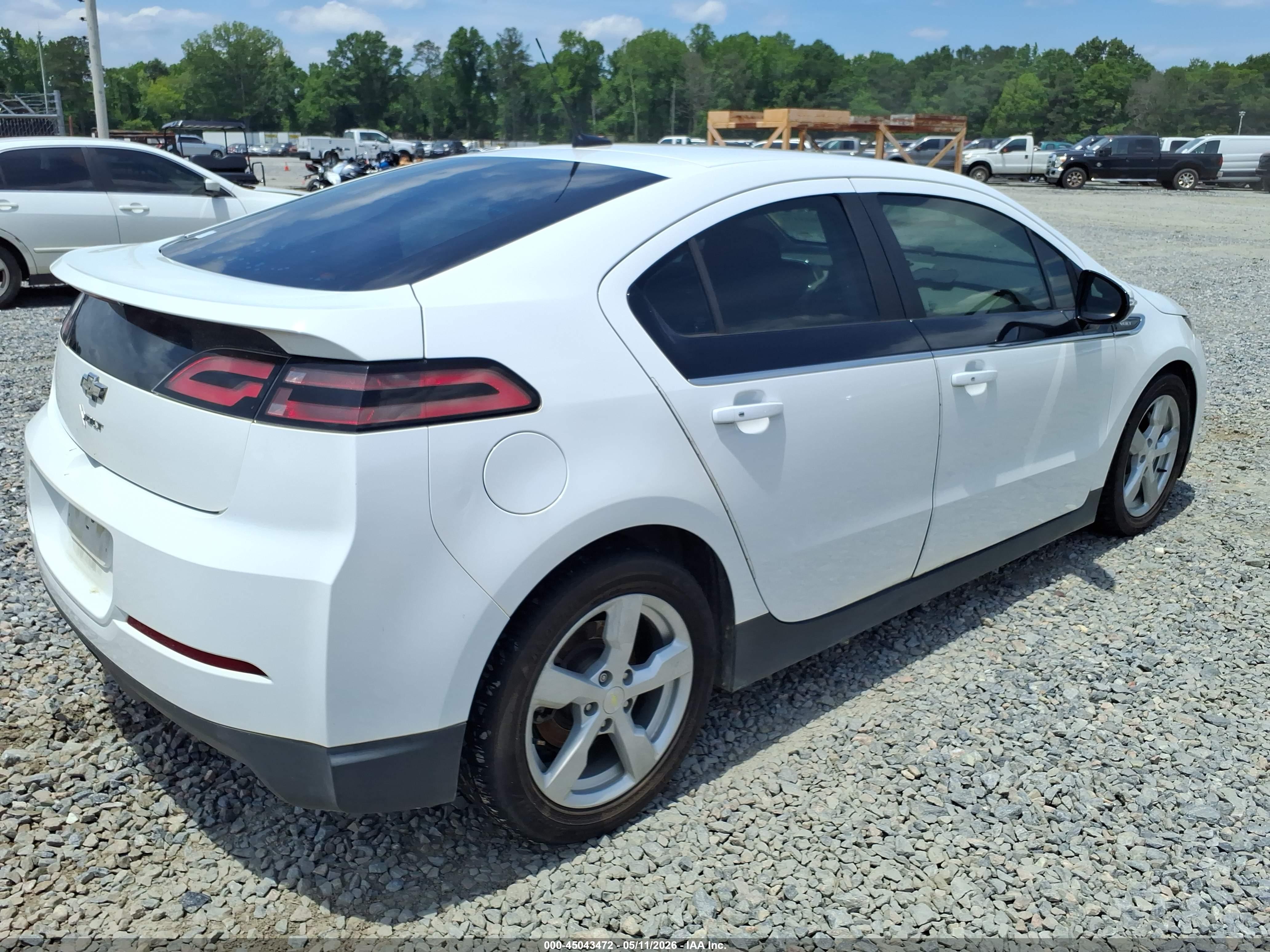 CHEVROLET VOLT image 4