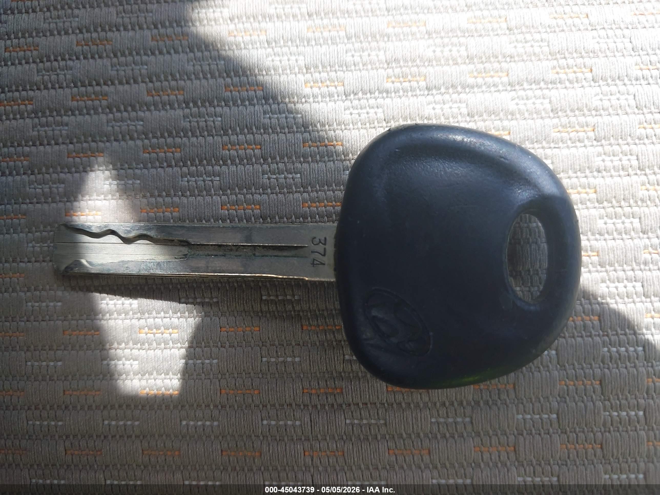HYUNDAI ELANTRA image 11