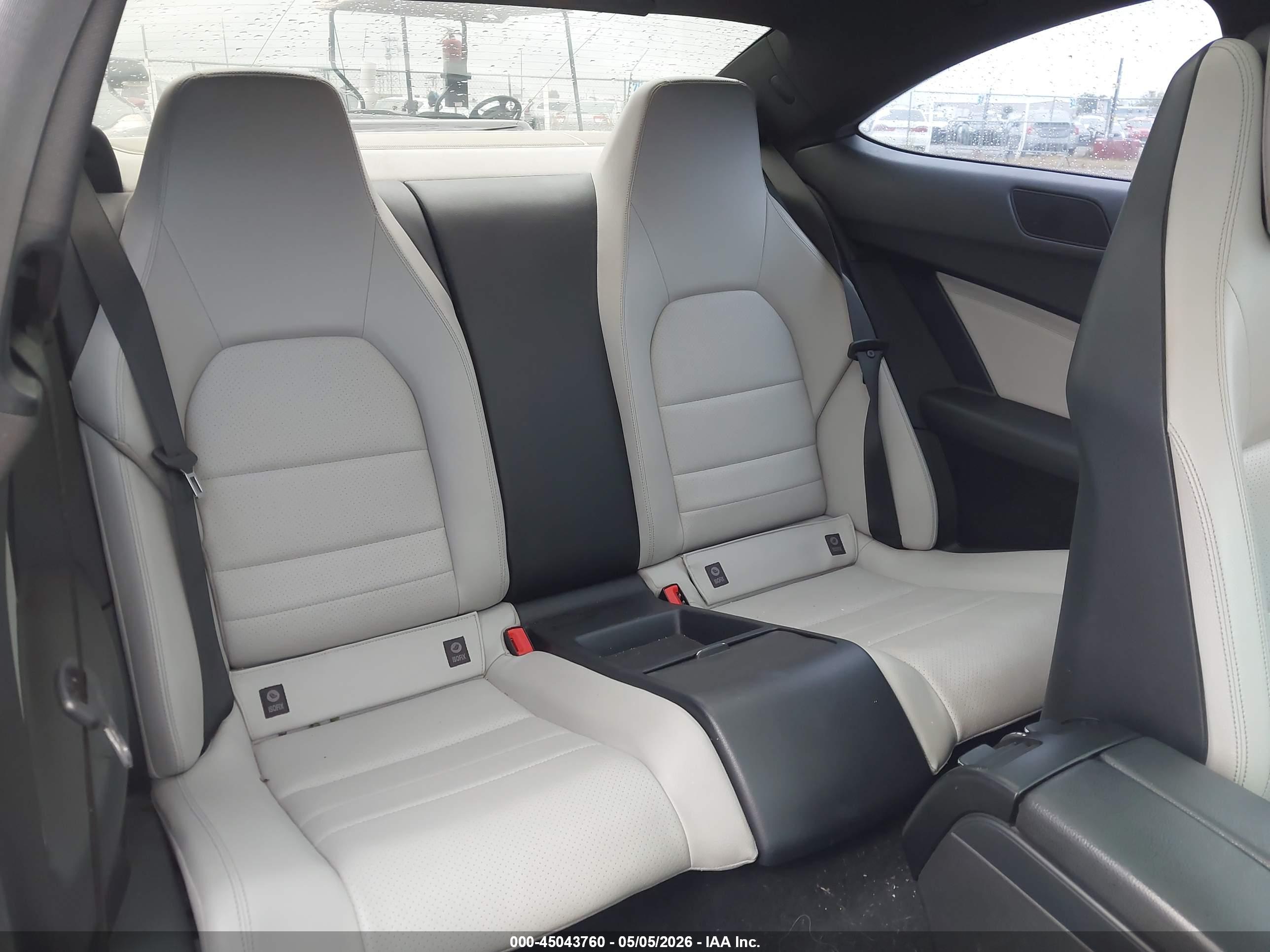 MERCEDES-BENZ C image 8
