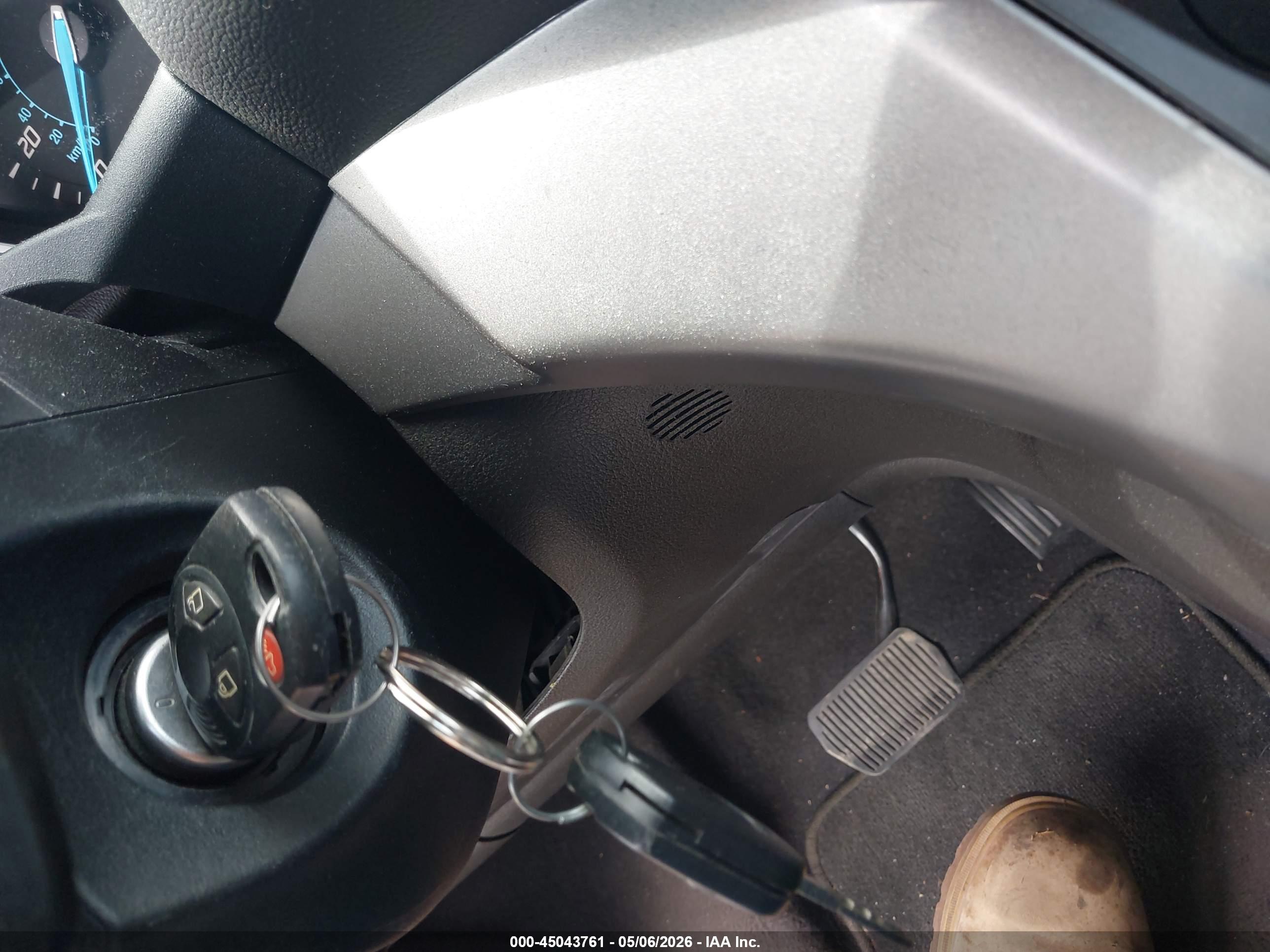 FORD ESCAPE image 11