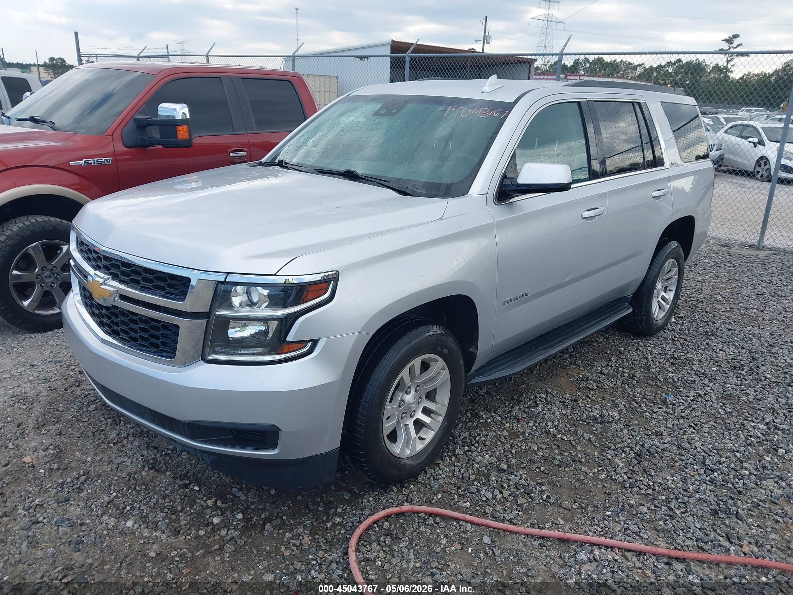 CHEVROLET TAHOE image 2