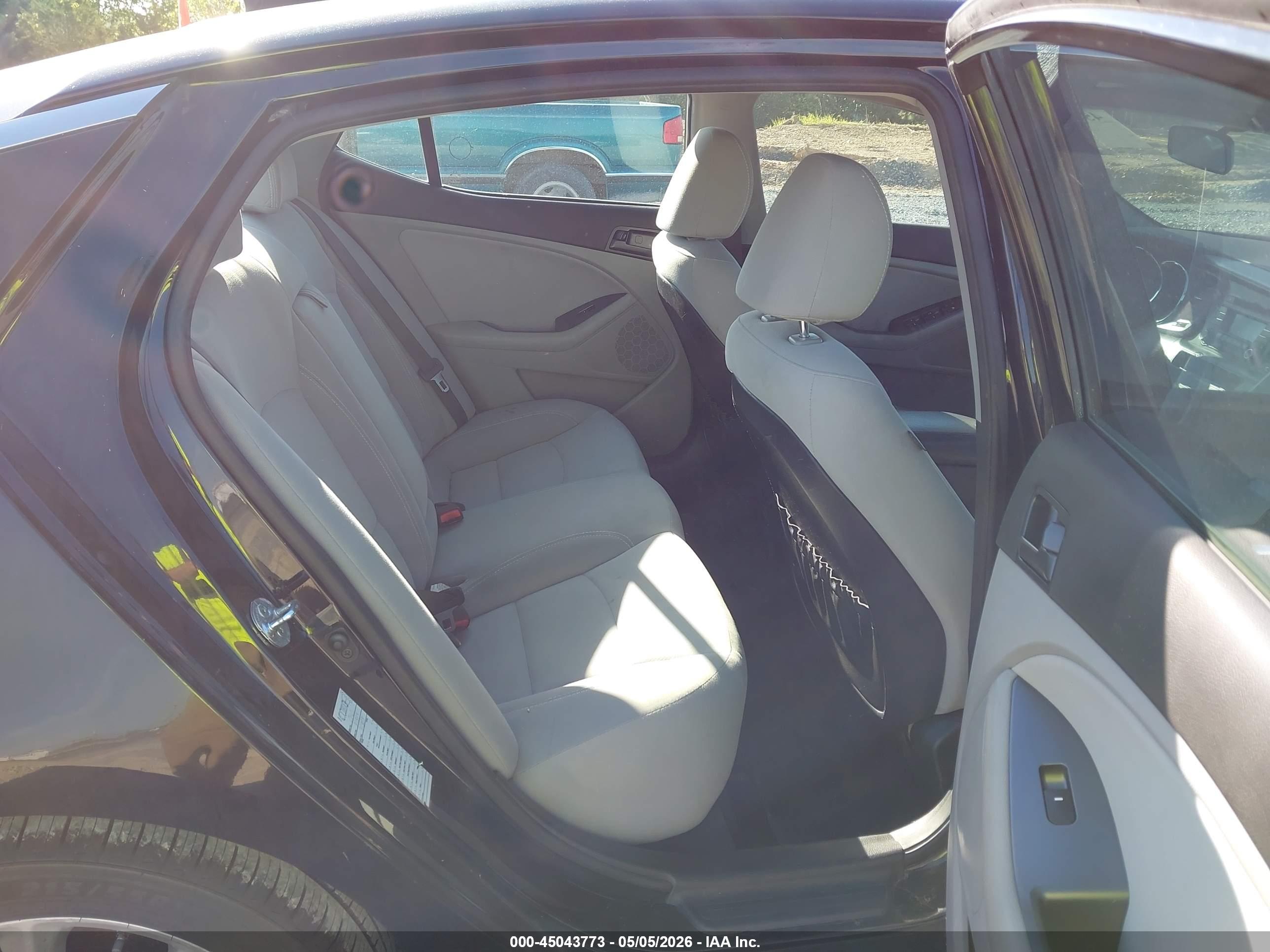 KIA OPTIMA image 8