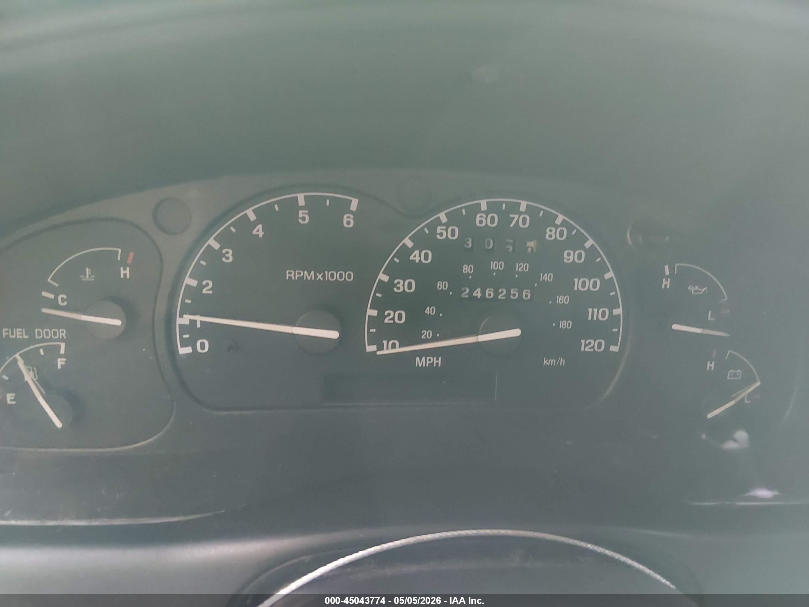 FORD RANGER image 7