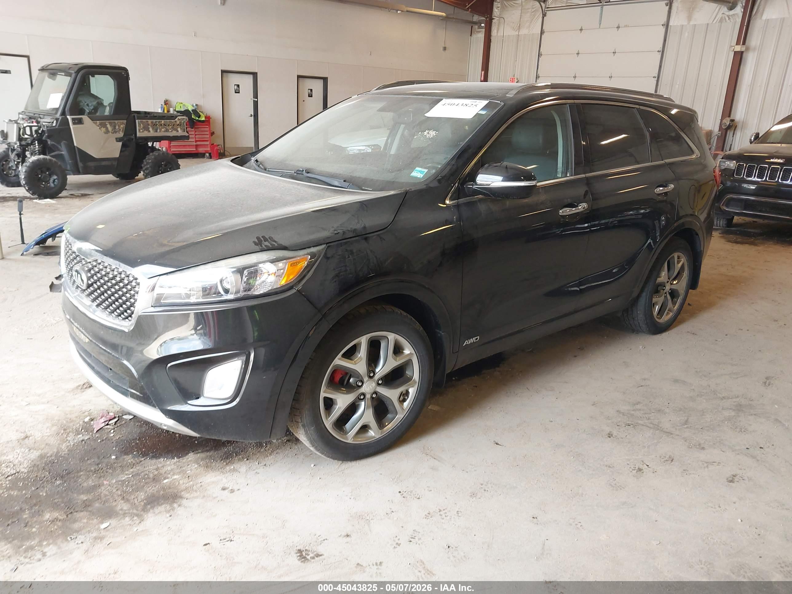 KIA SORENTO image 2