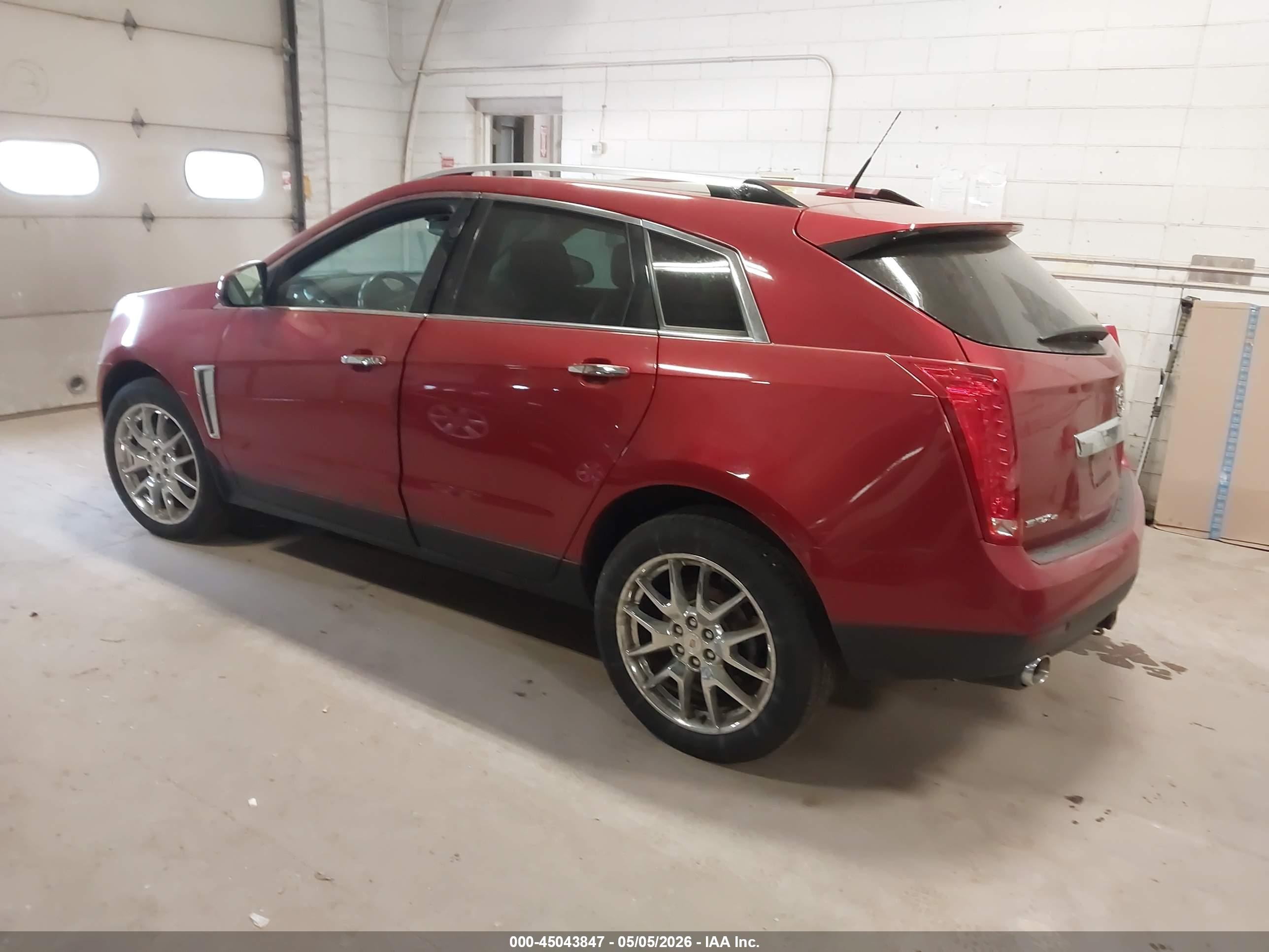 CADILLAC SRX image 3