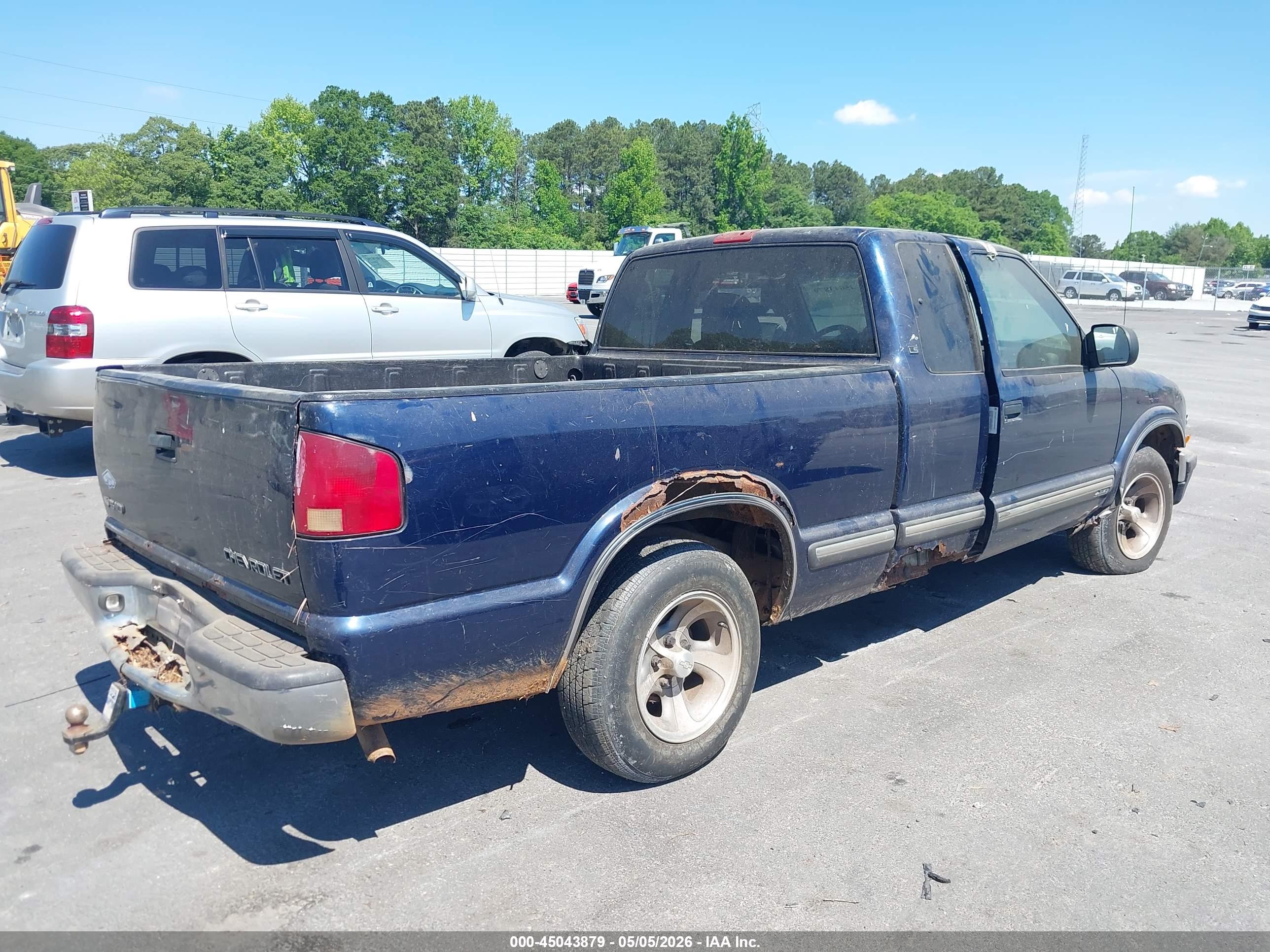 CHEVROLET S-10 image 4