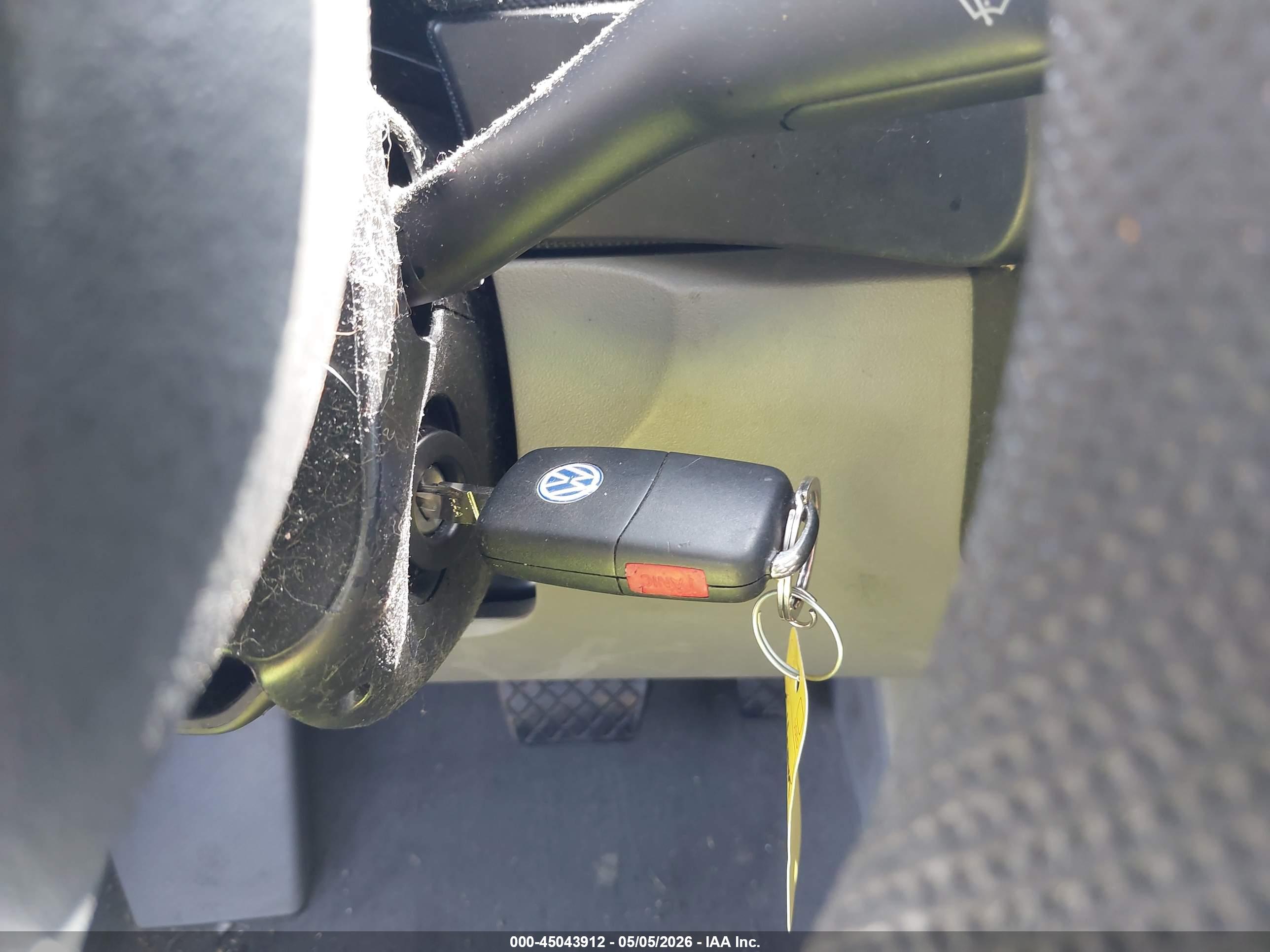 VOLKSWAGEN NEW image 11