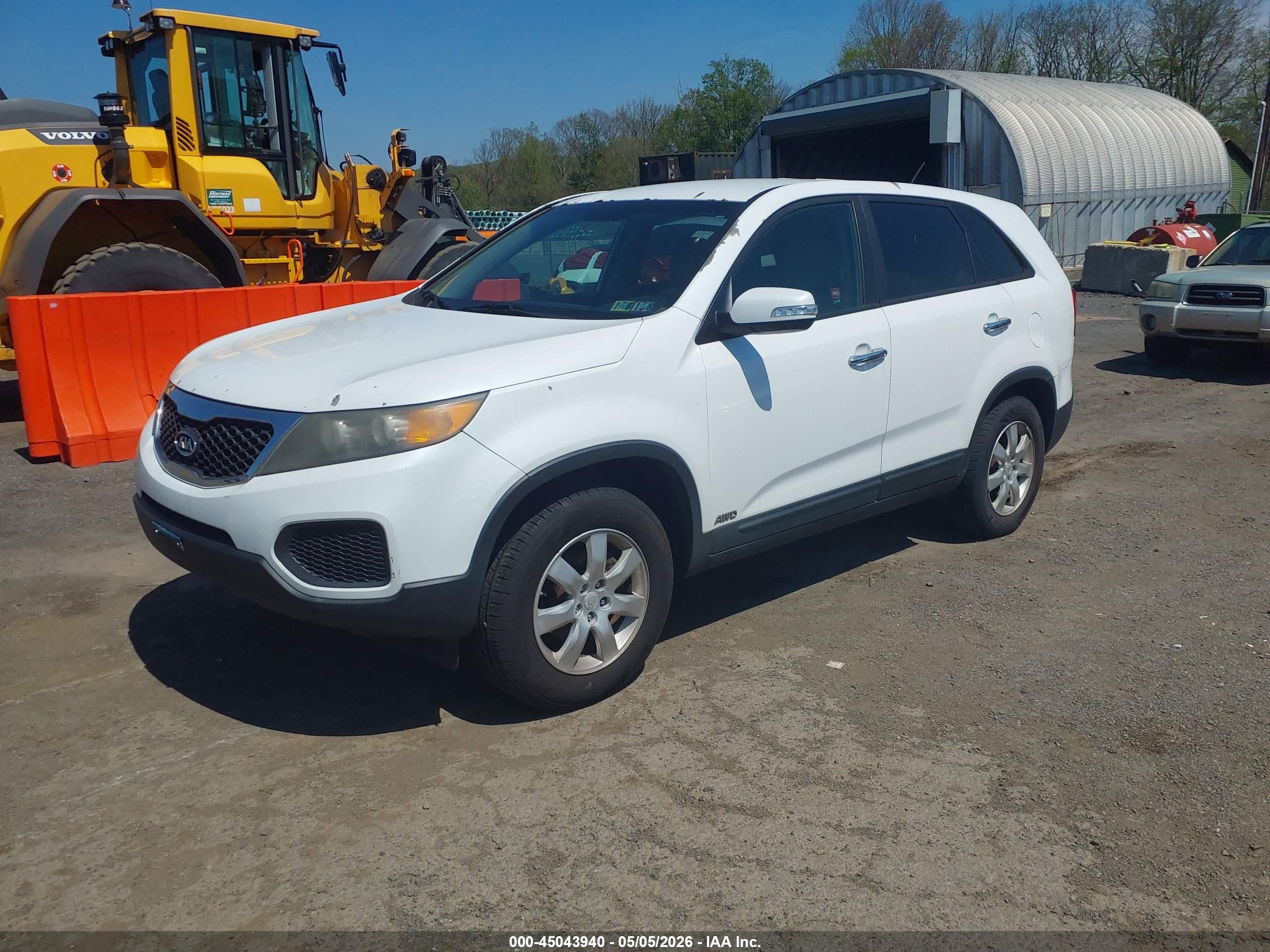 KIA SORENTO image 2