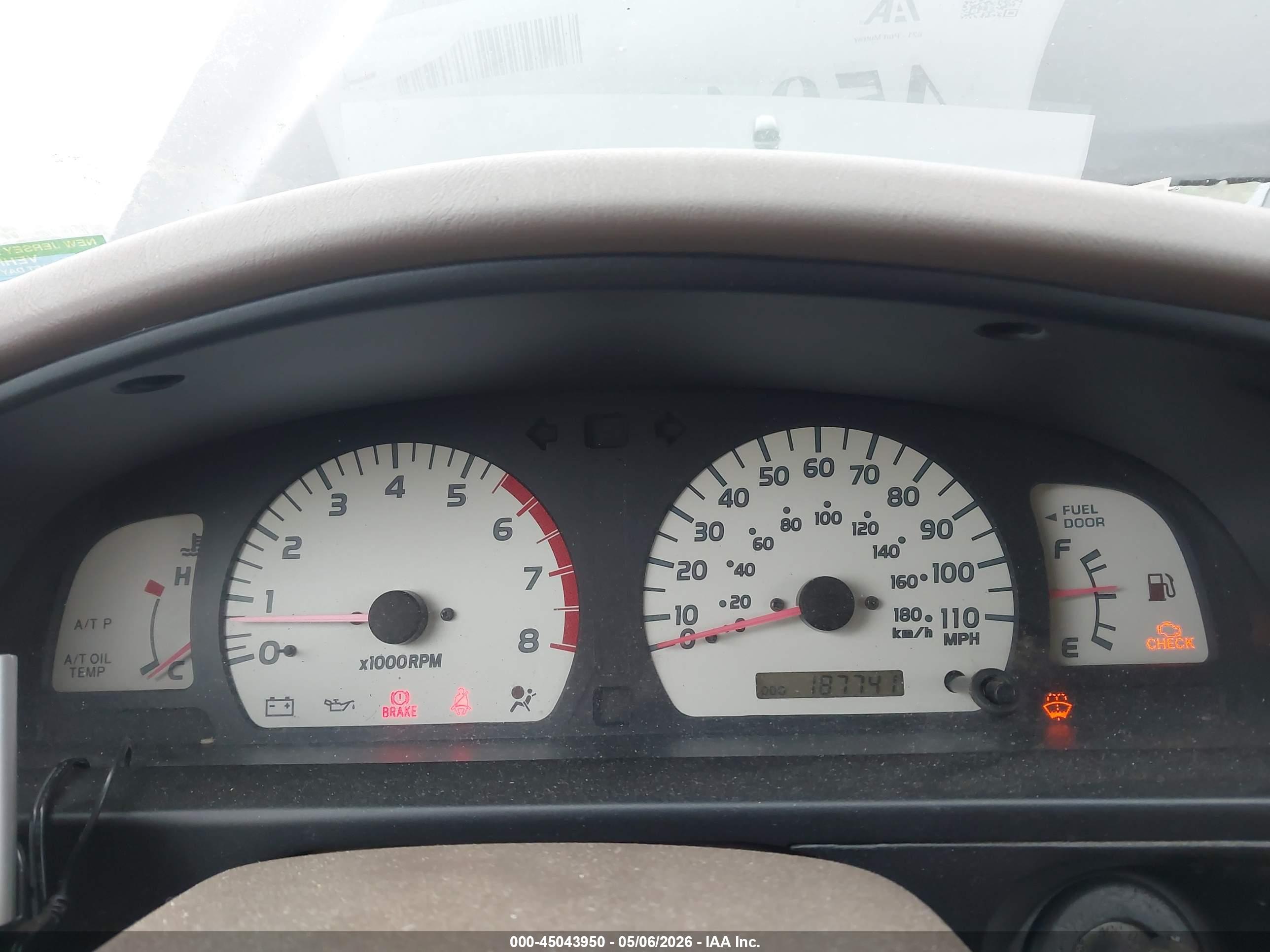 TOYOTA TACOMA image 7