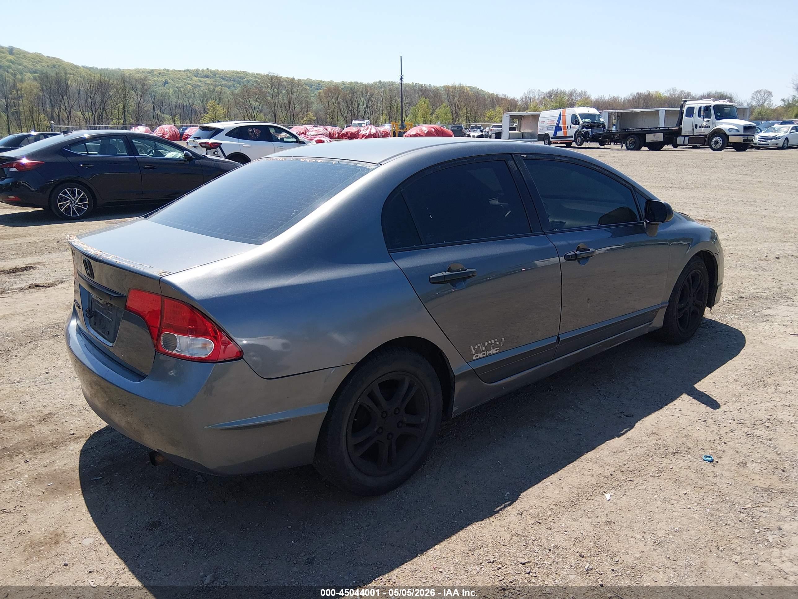 HONDA CIVIC image 4