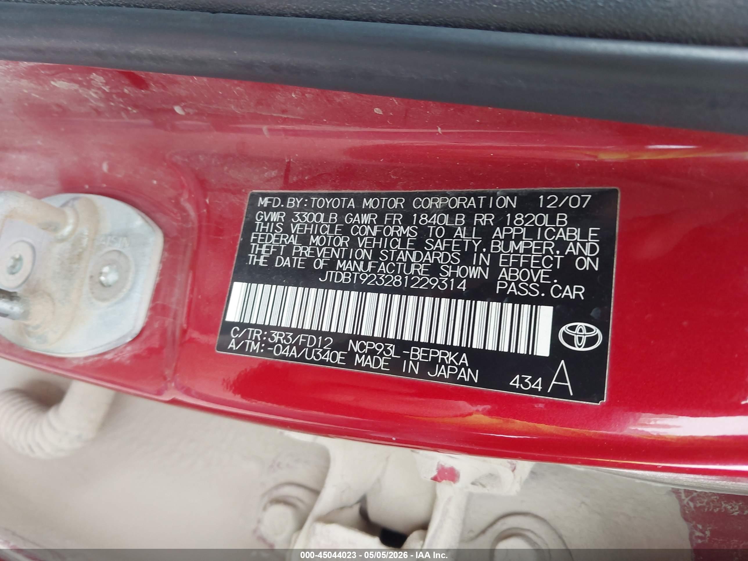 TOYOTA YARIS image 9