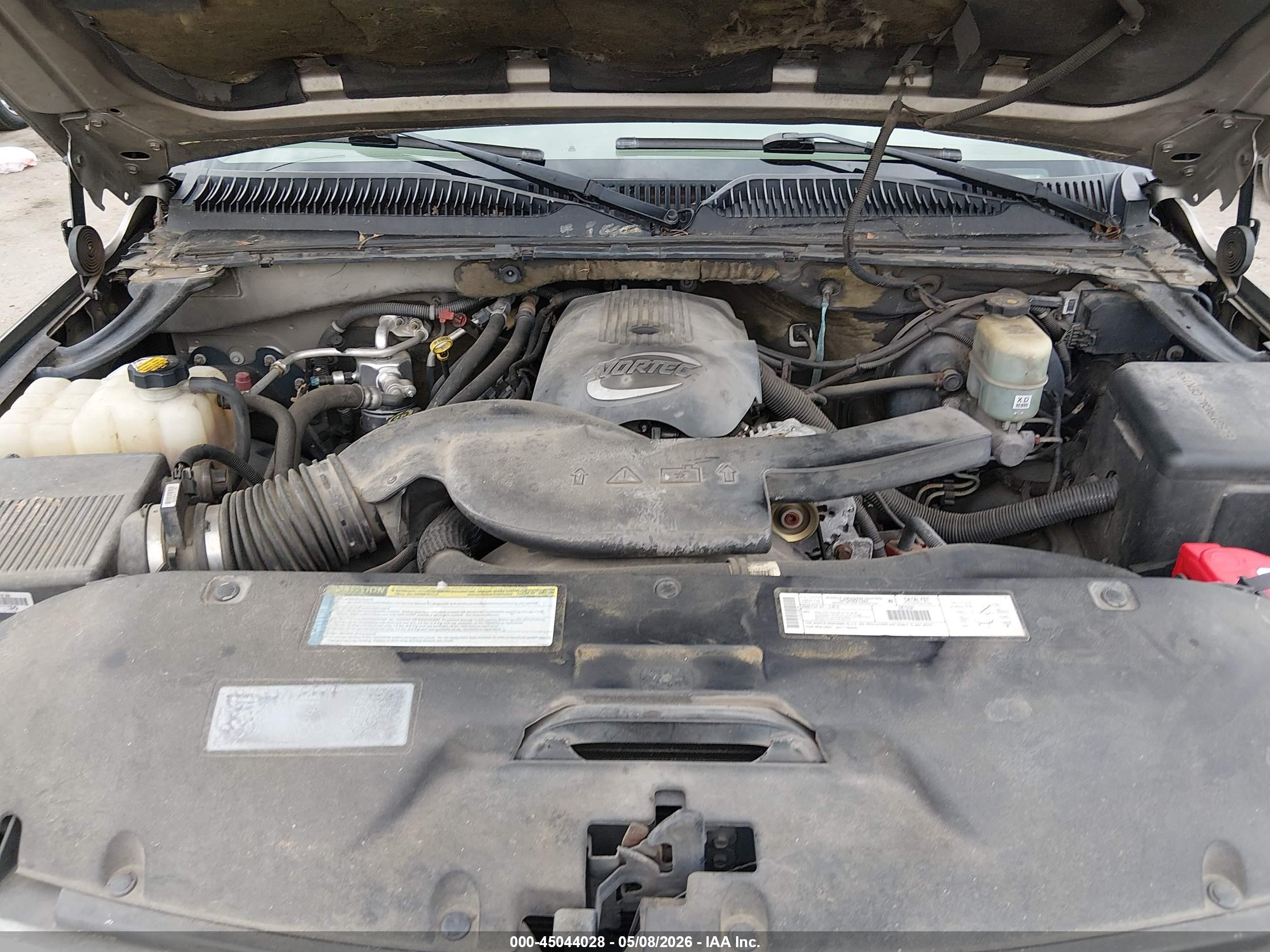 CHEVROLET SUBURBAN image 10