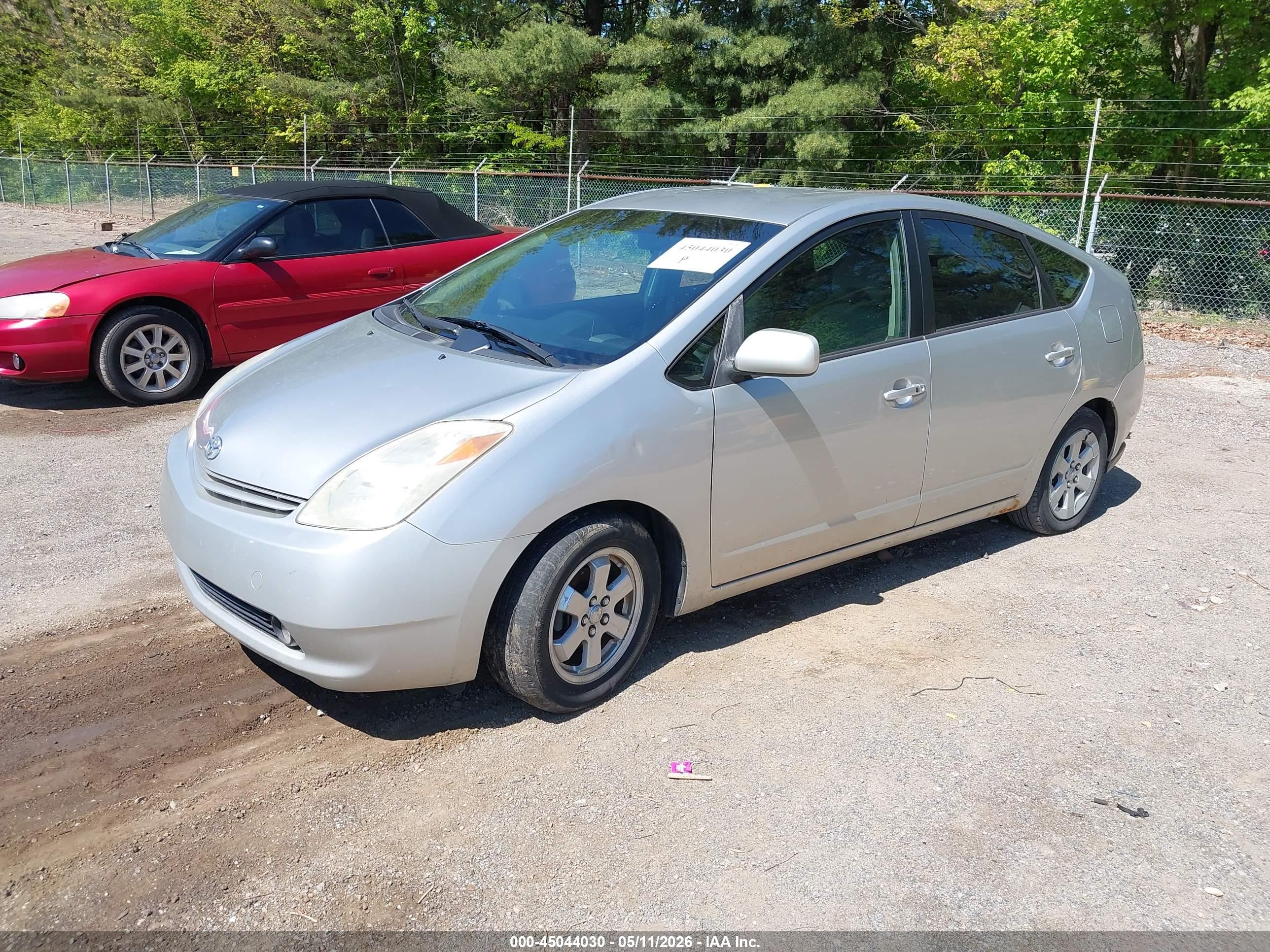 TOYOTA PRIUS image 2