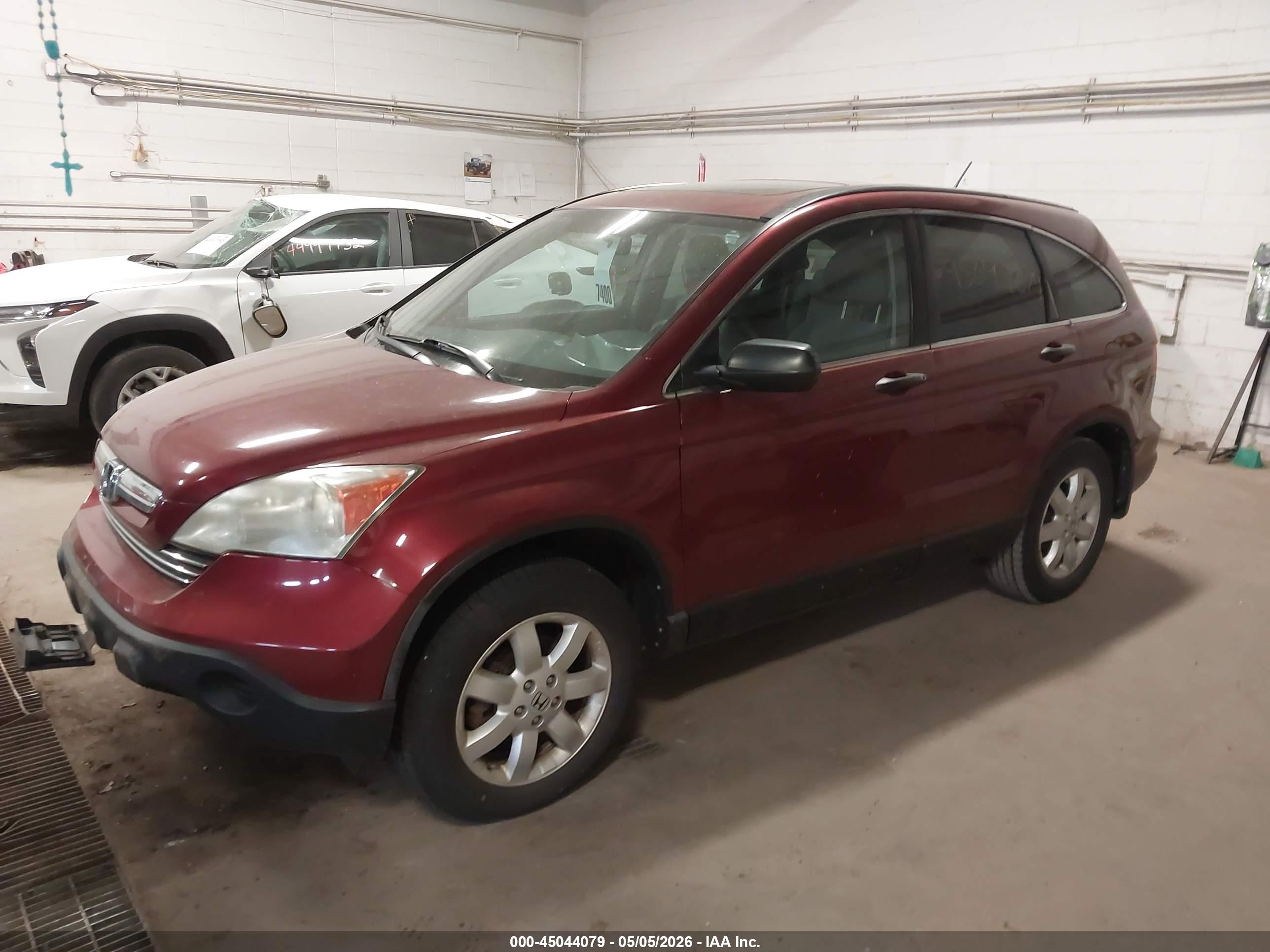 HONDA CR-V image 2