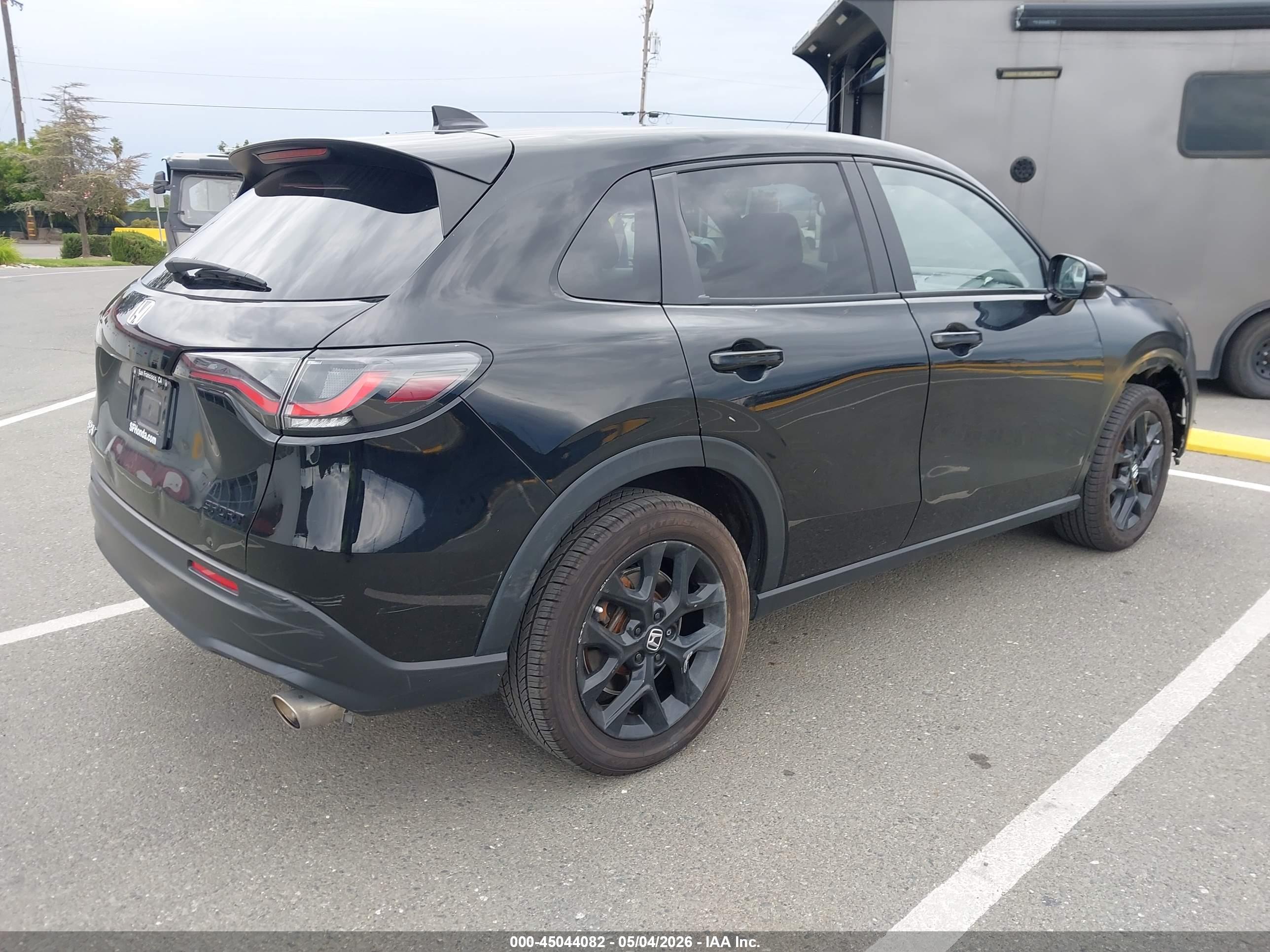 HONDA HR-V image 4
