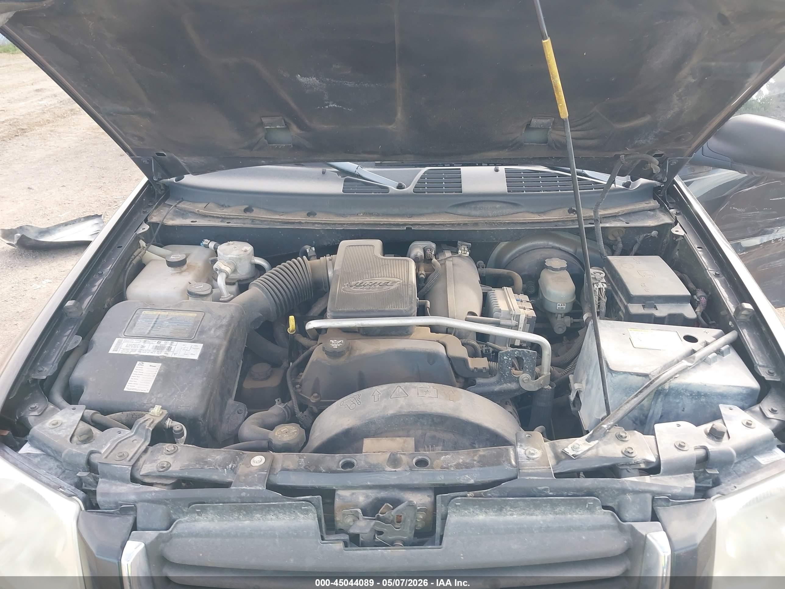 GMC ENVOY image 10