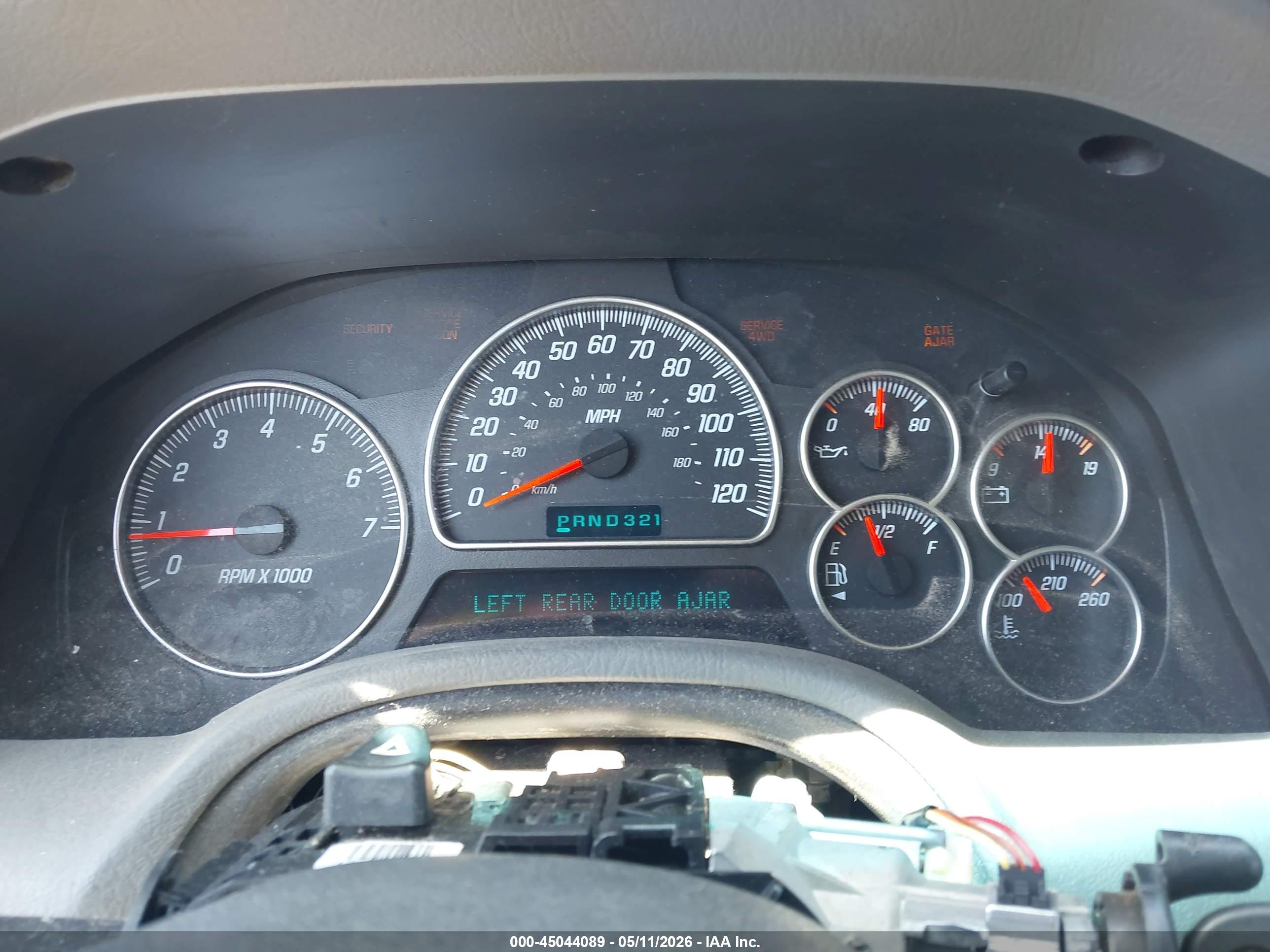 GMC ENVOY image 7